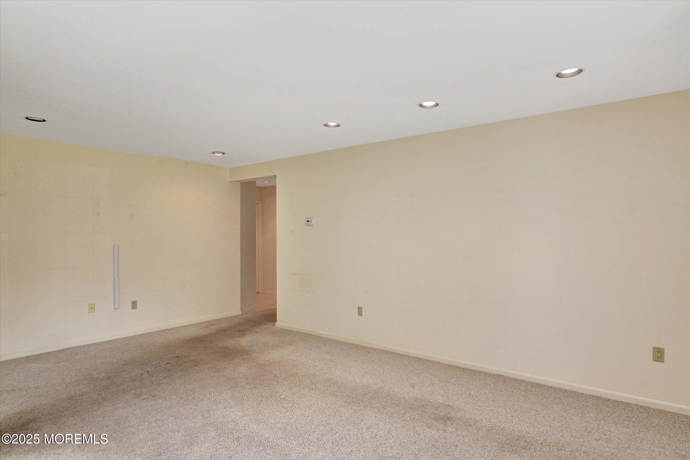 39 Poplar Place Image 4