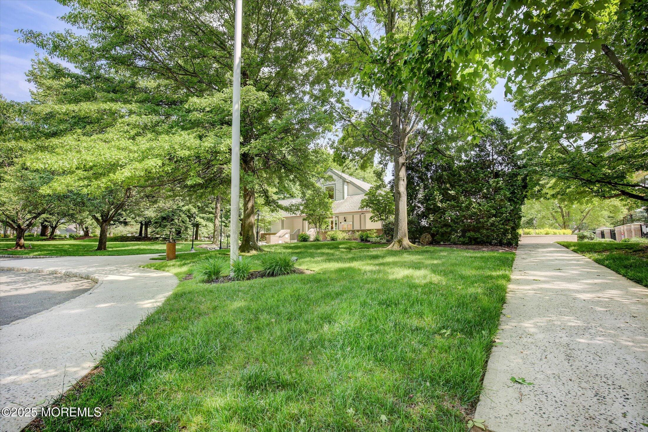 39 Poplar Place, Freehold, NJ, 07728 image 25