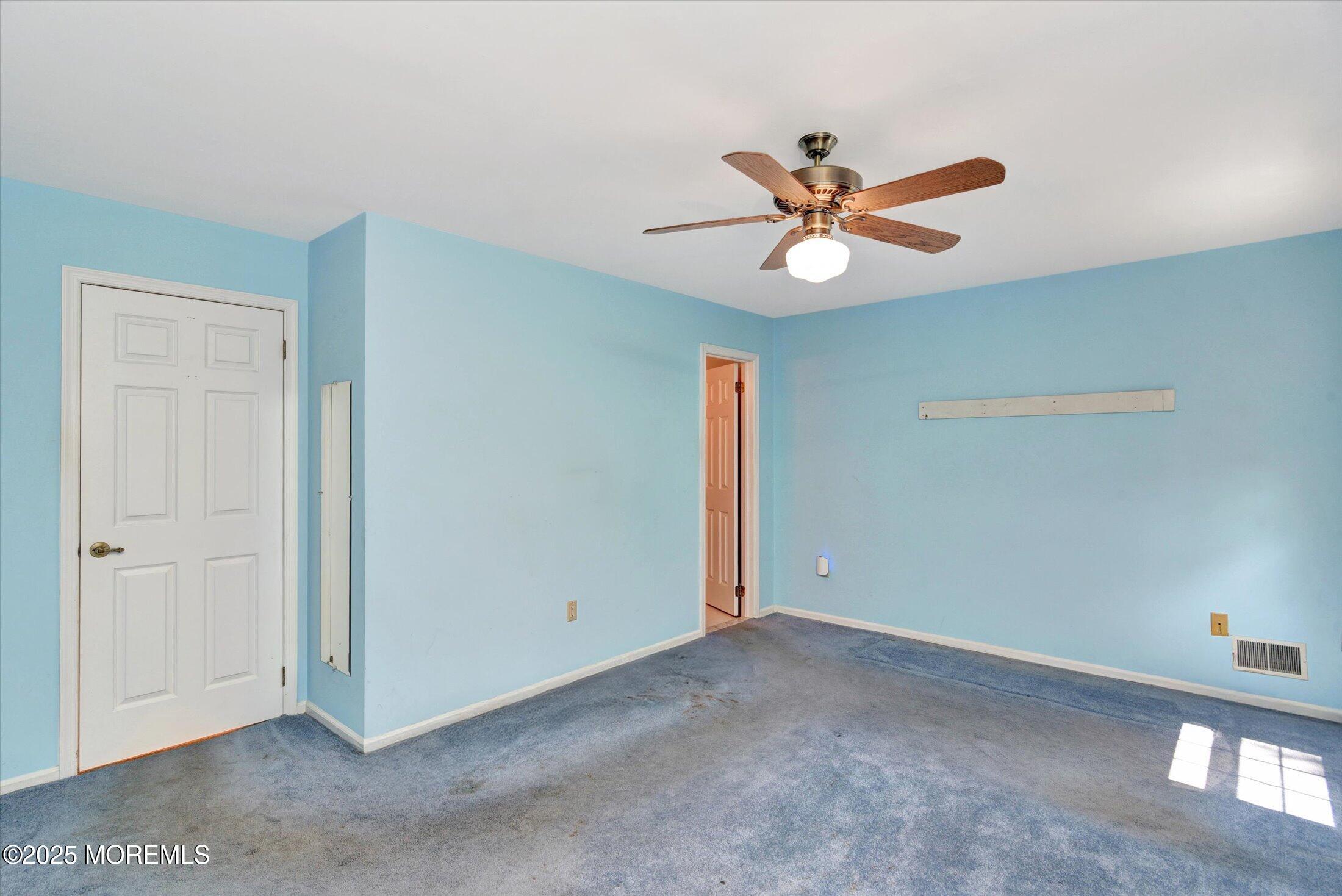 39 Poplar Place, Freehold, NJ, 07728 image 17