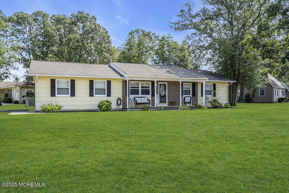 124 Oakwood Place, Forked River, NJ, 08731