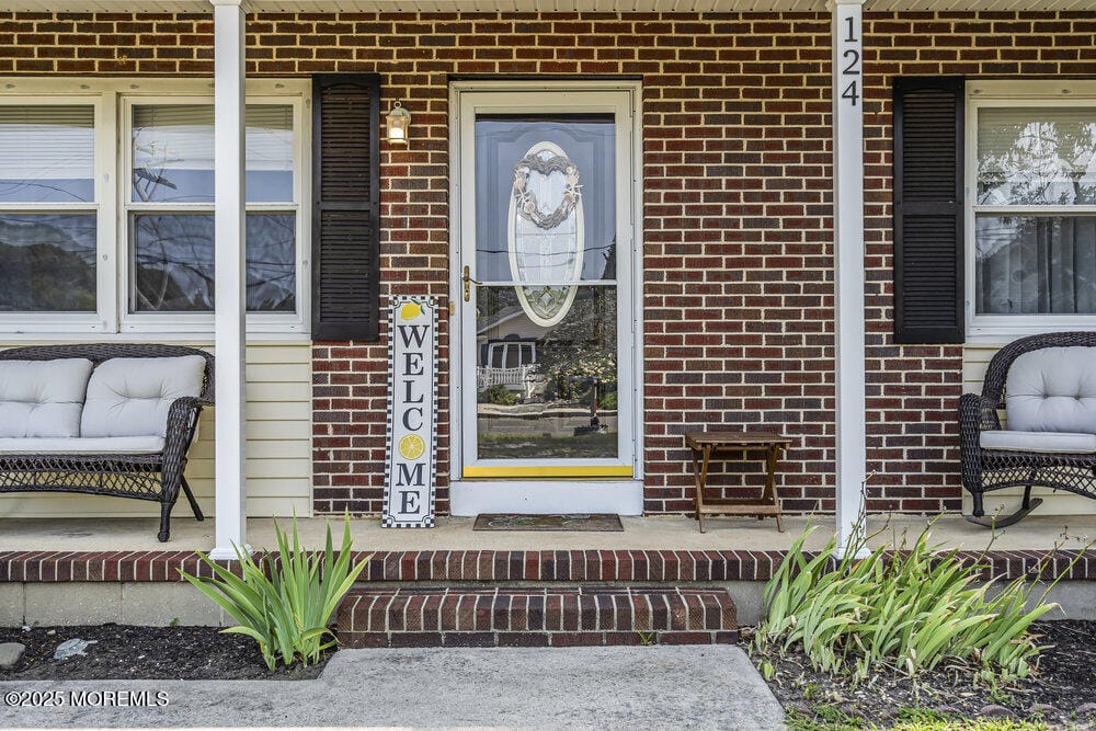 124 Oakwood Place Image 4