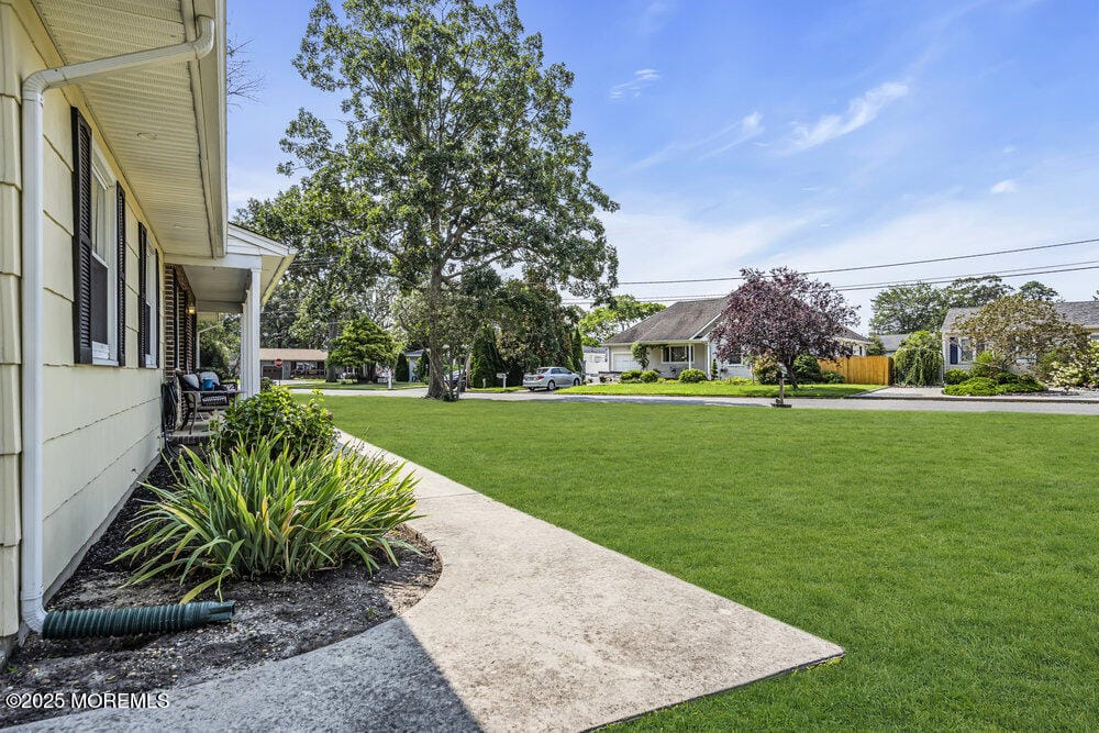 124 Oakwood Place Image 5