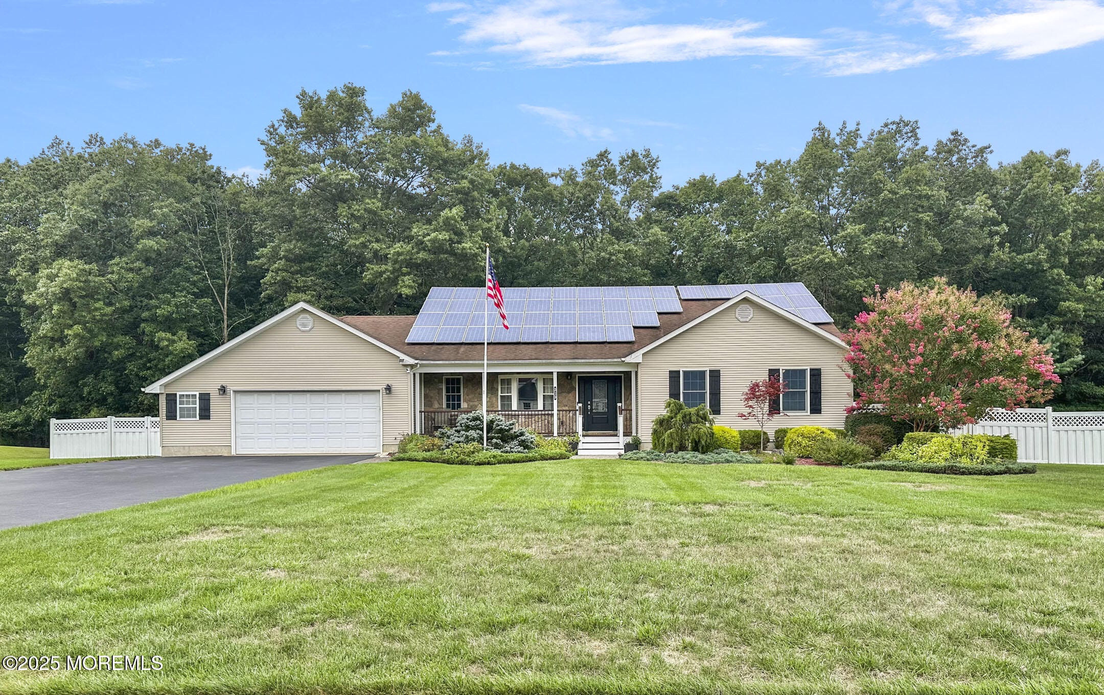 313 Wellington Court, Jackson, NJ, 08527