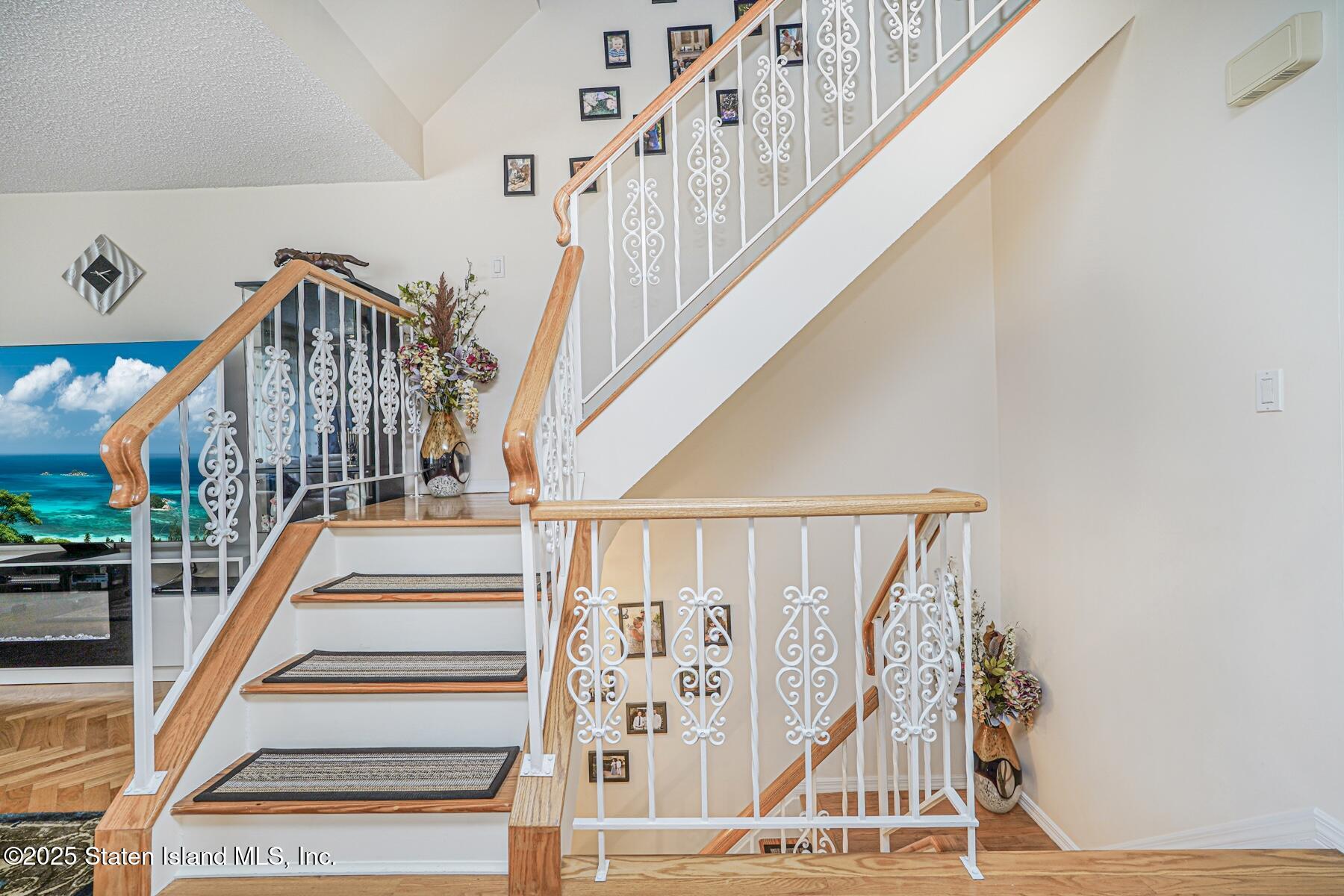 10 Ivy Court, Staten Island, NY, 10309 image 9