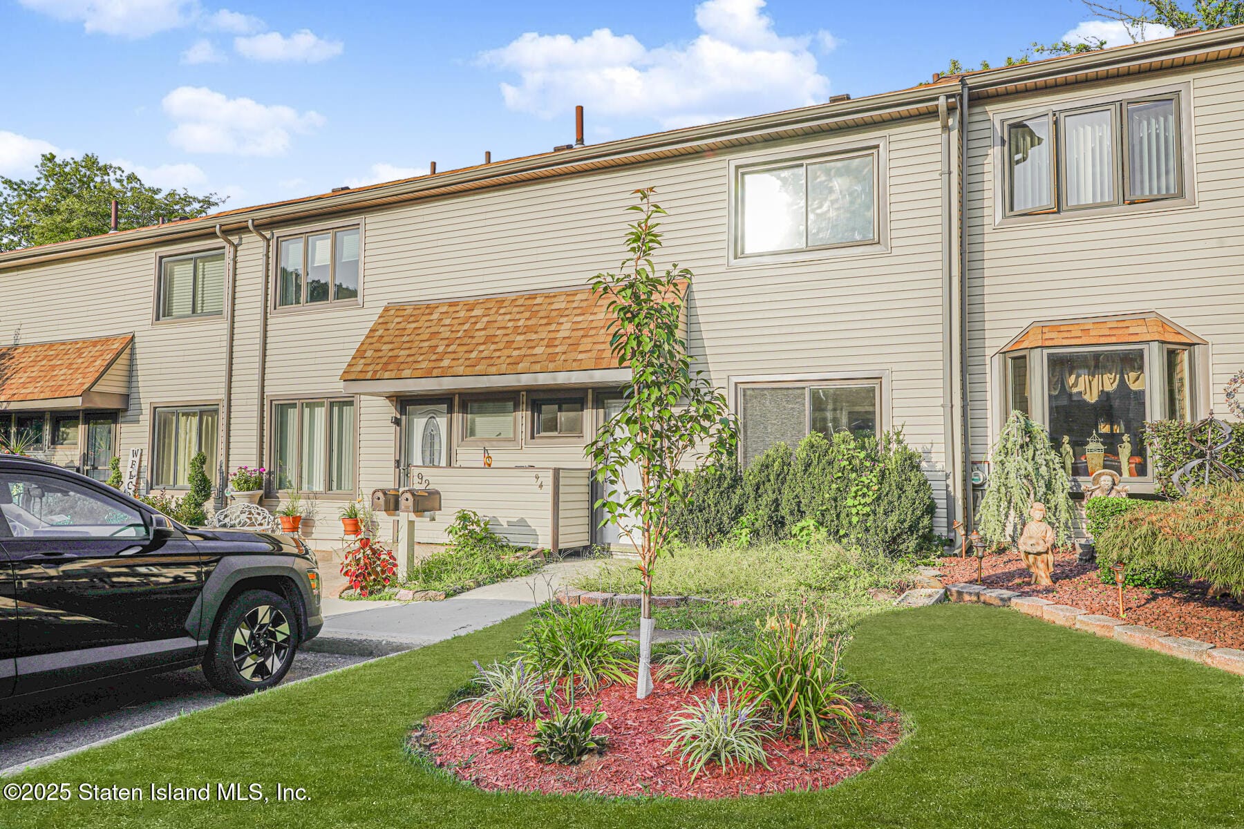 94 Bower Court, Staten Island, NY, 10309