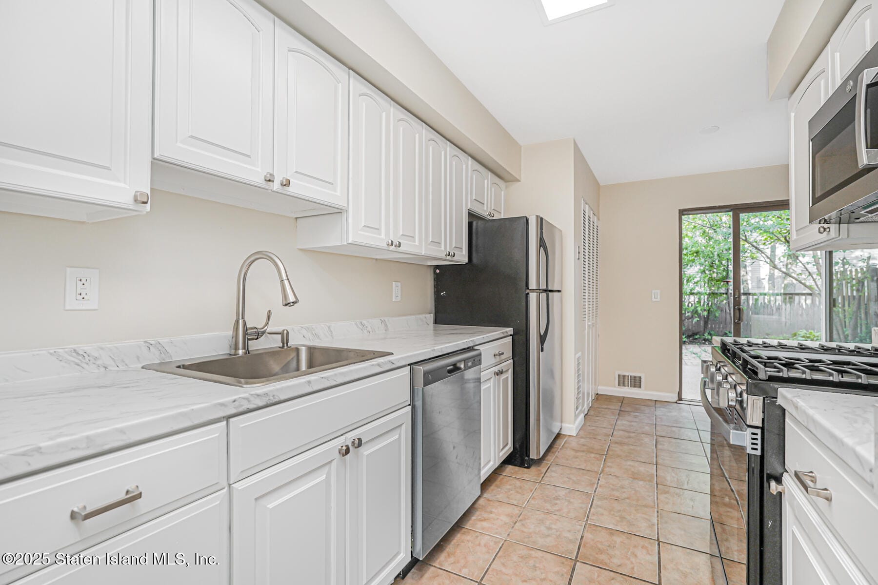 94 Bower Court Image 5