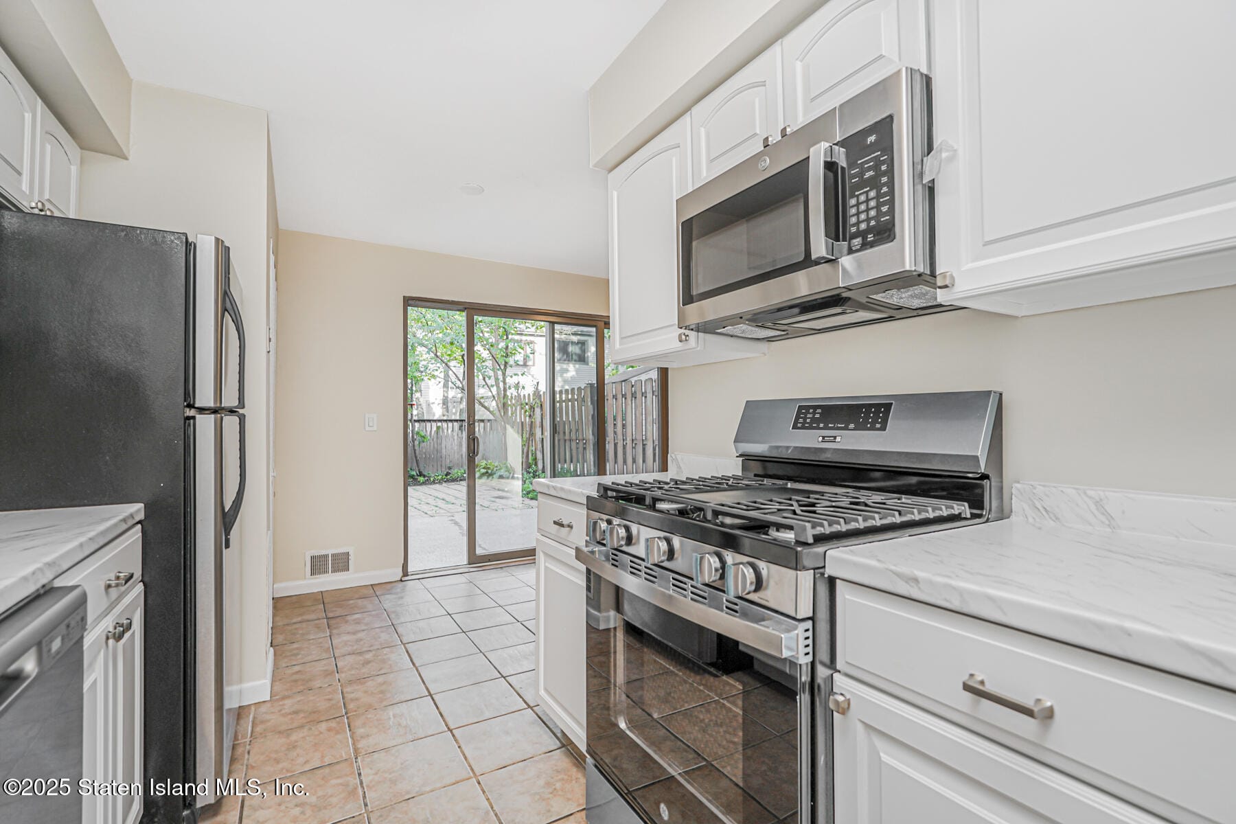 94 Bower Court, Staten Island, NY, 10309 image 7