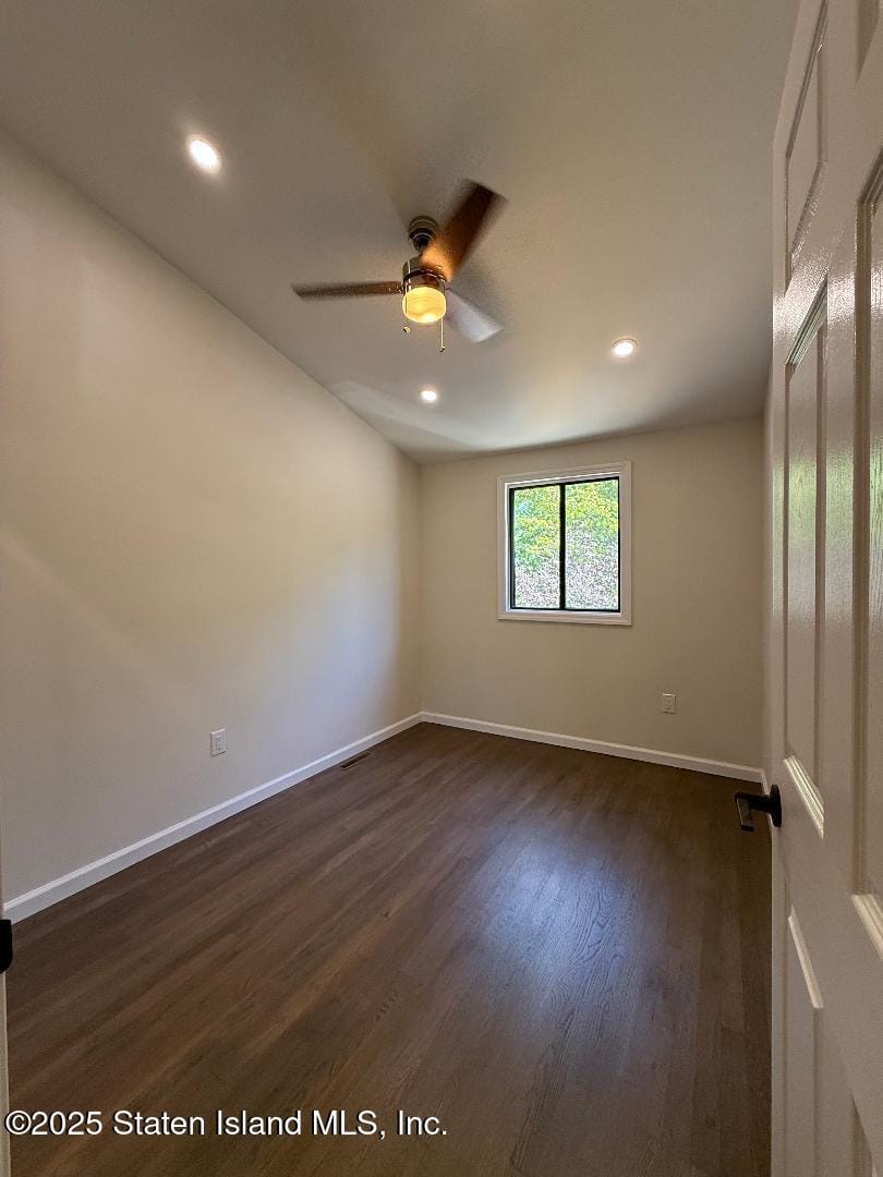 110 Surfside Plaza Image 4