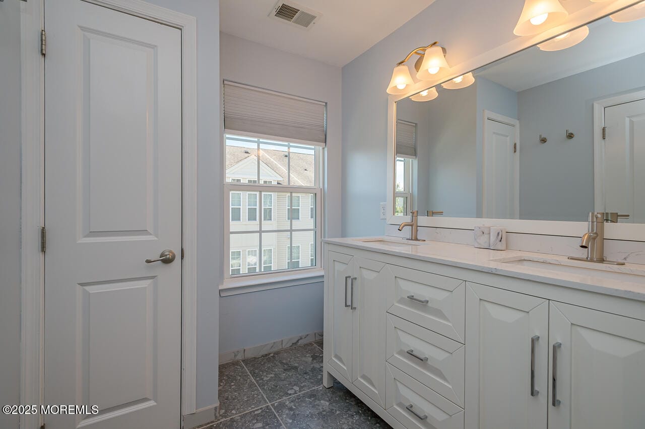 25 Jake Drive, Tinton Falls, NJ, 07712 image 21