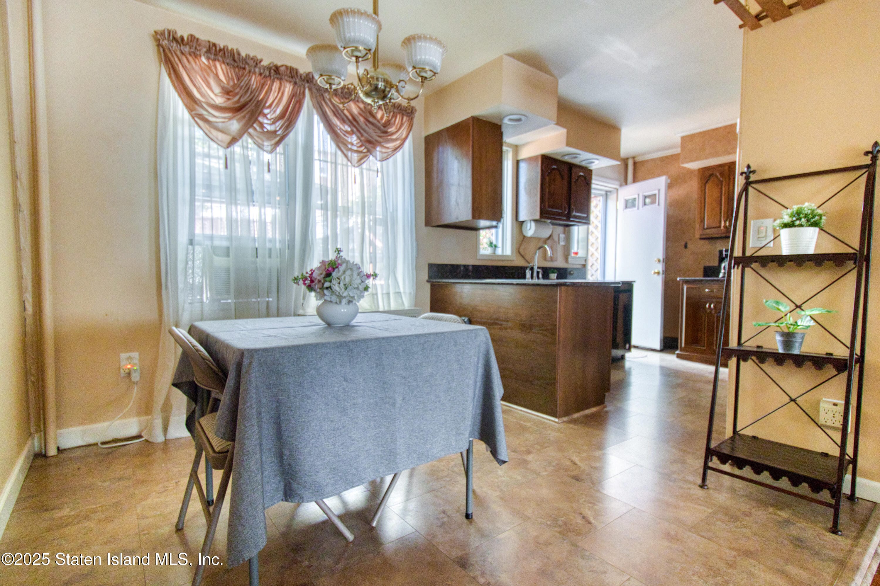 123 Pendleton Place, Staten Island, NY, 10301 image 8