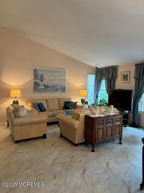1038A Canterbury Drive Image 1
