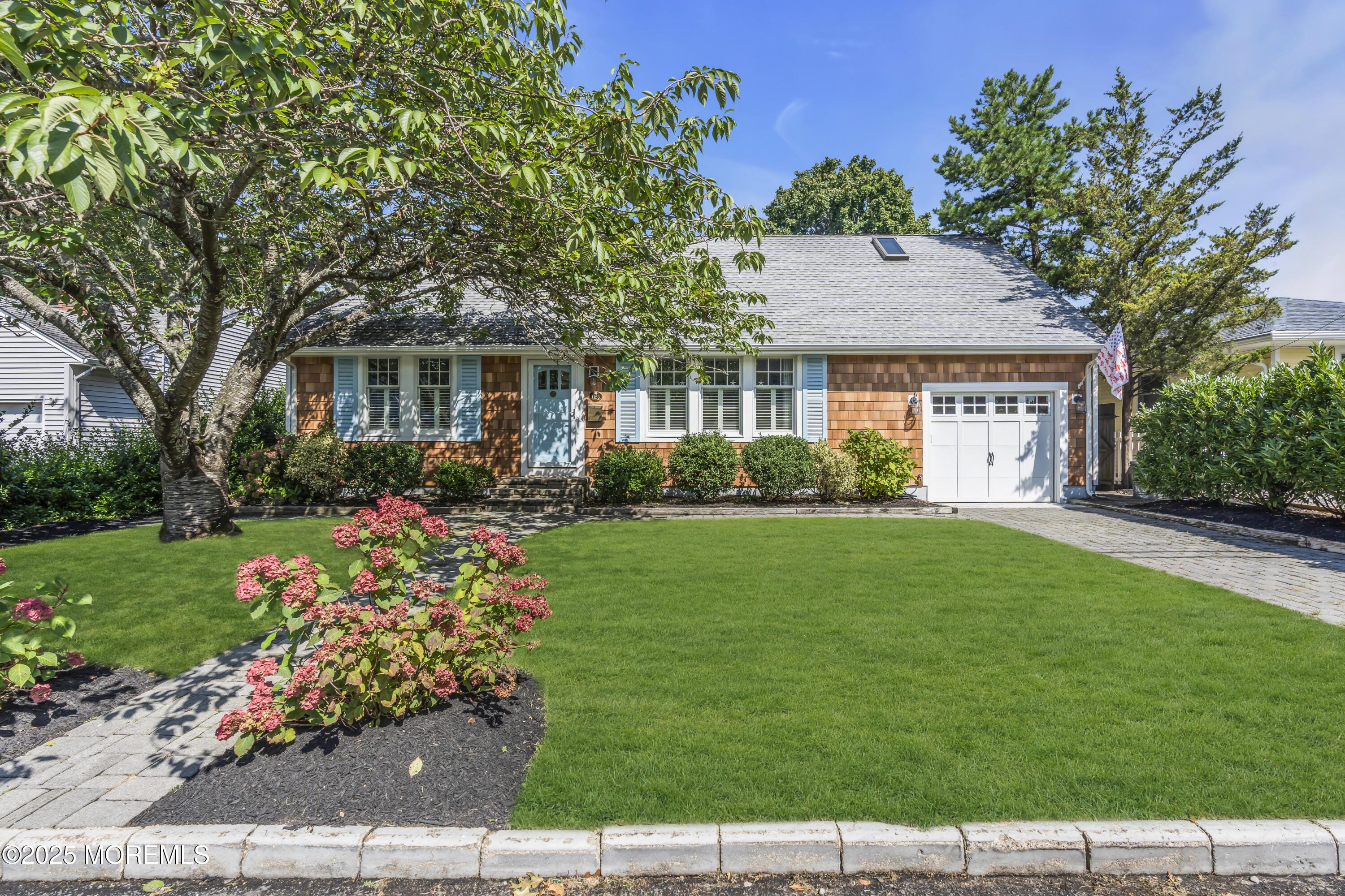 1153 Pine Bluff Avenue Image 3