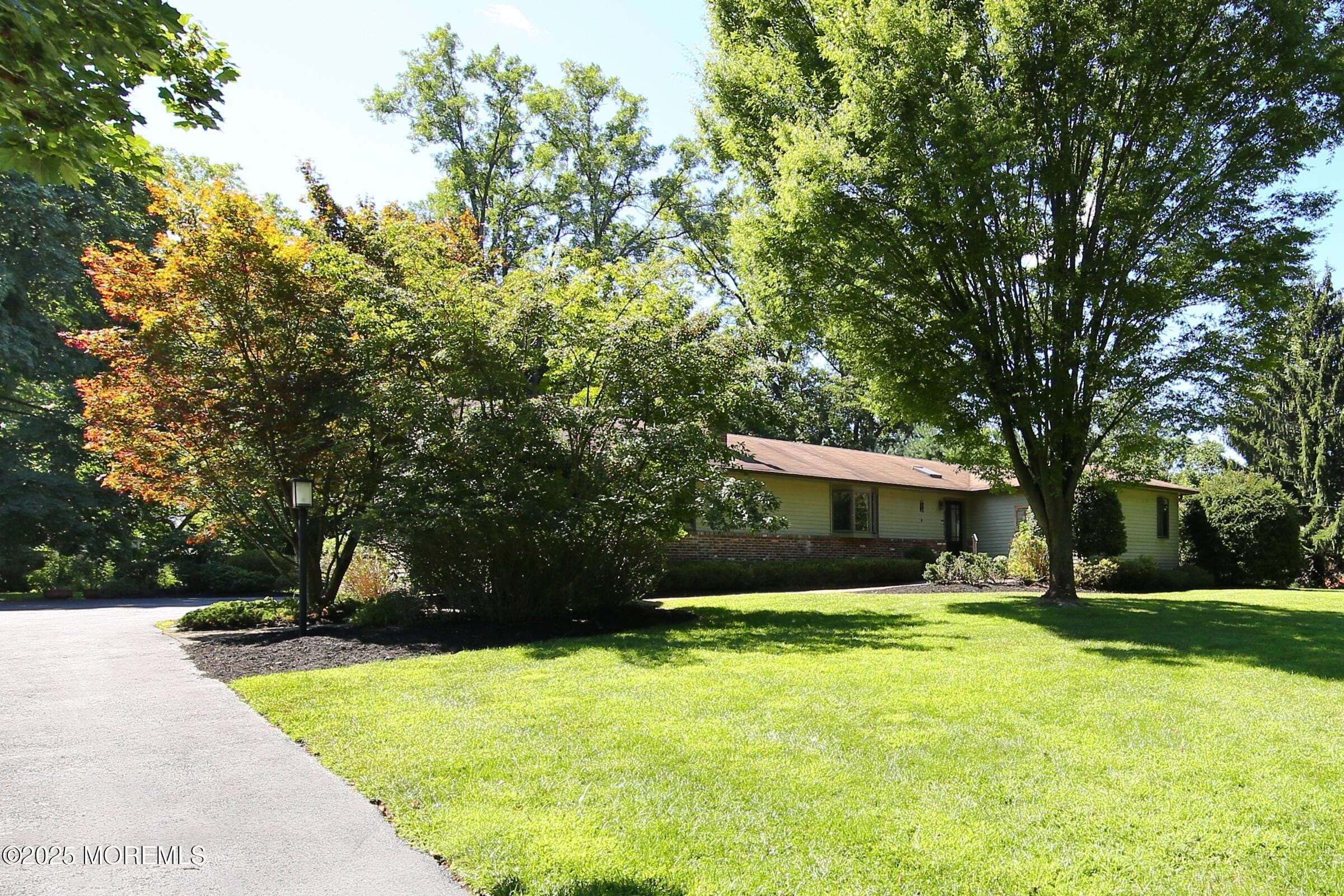 10 Farmedge Lane, Tinton Falls, NJ, 07724 image 34