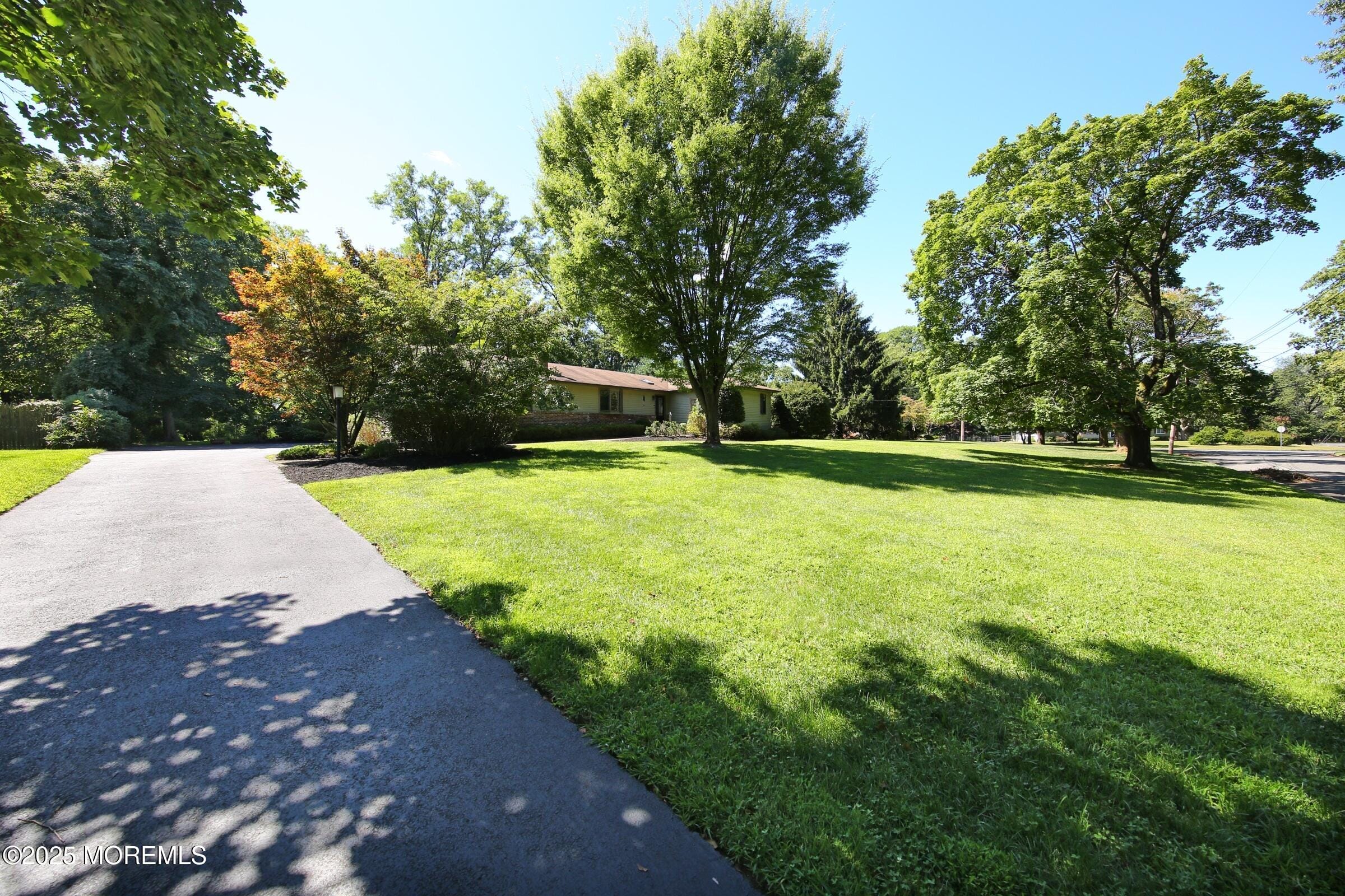 10 Farmedge Lane Image 3