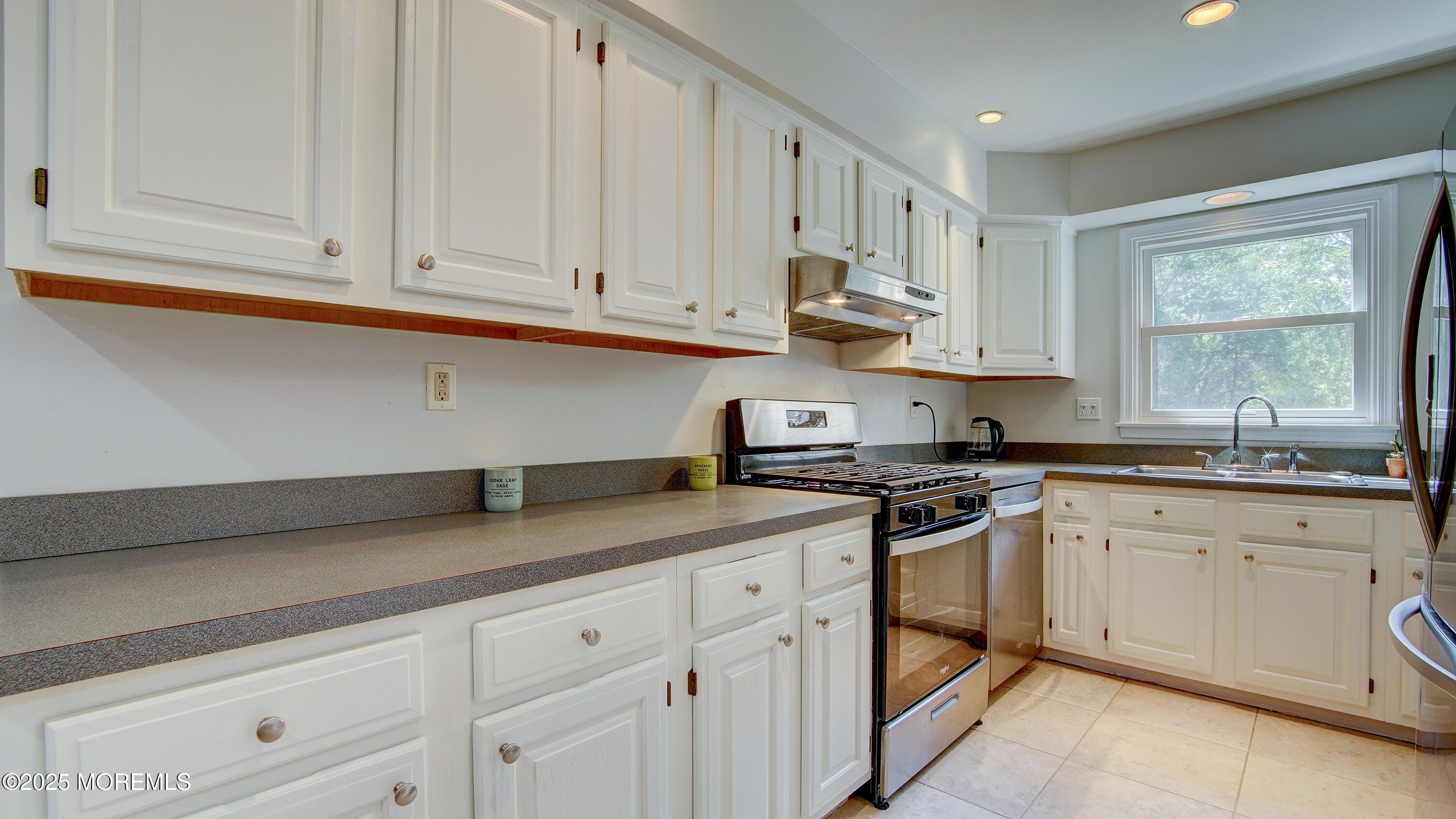 22 Weller Place Image 5