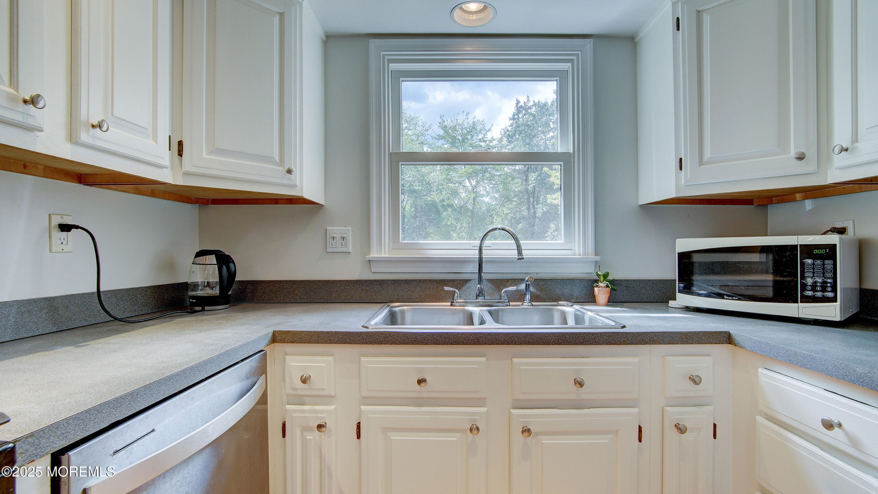 22 Weller Place, Holmdel, NJ, 07733 image 6