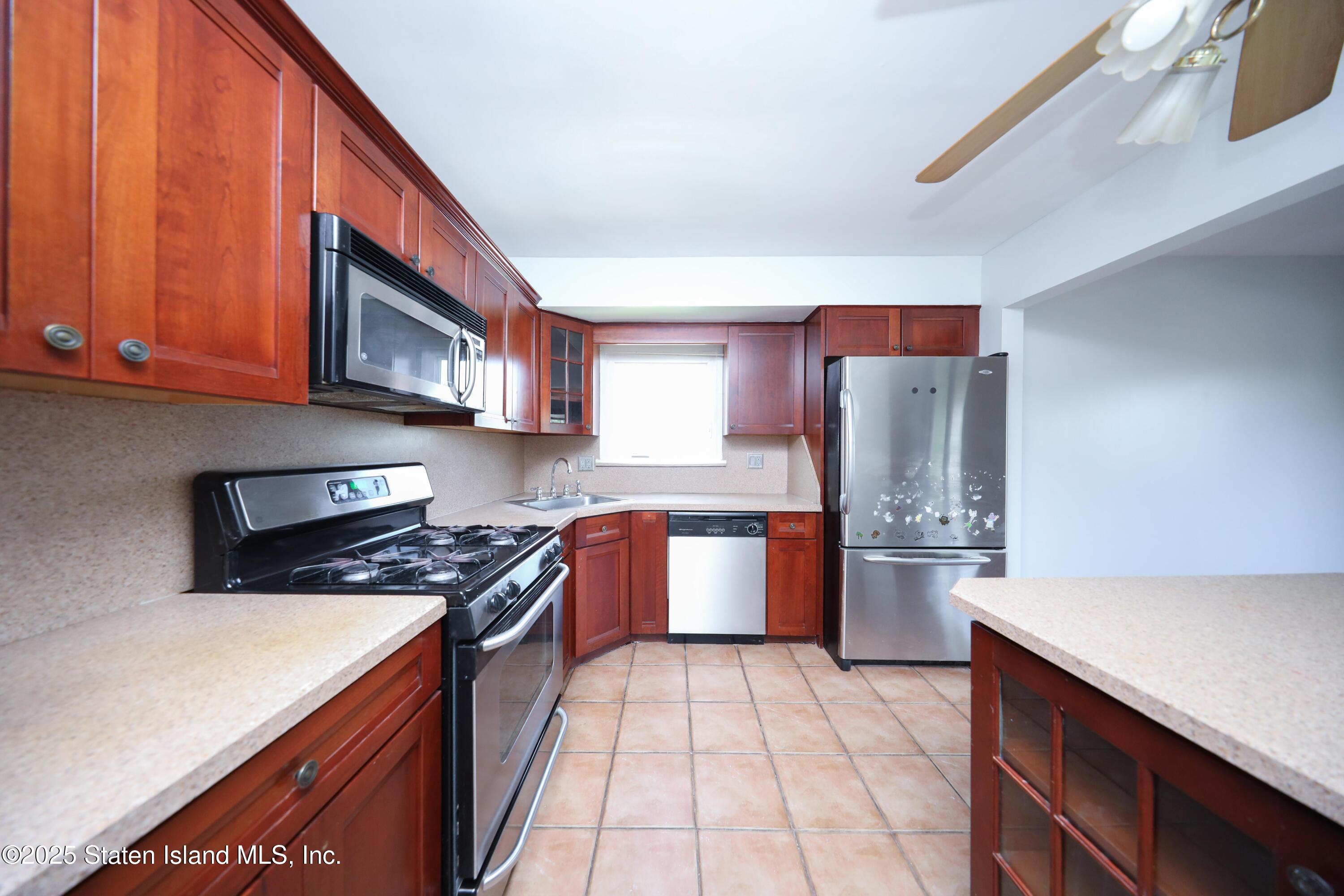 24 Nadal Place, Staten Island, NY, 10314 image 8