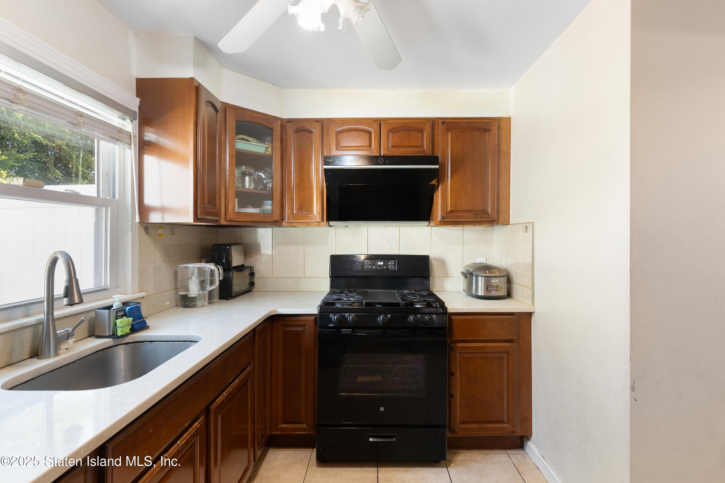 271 Seaver Avenue, Staten Island, NY, 10305 image 17