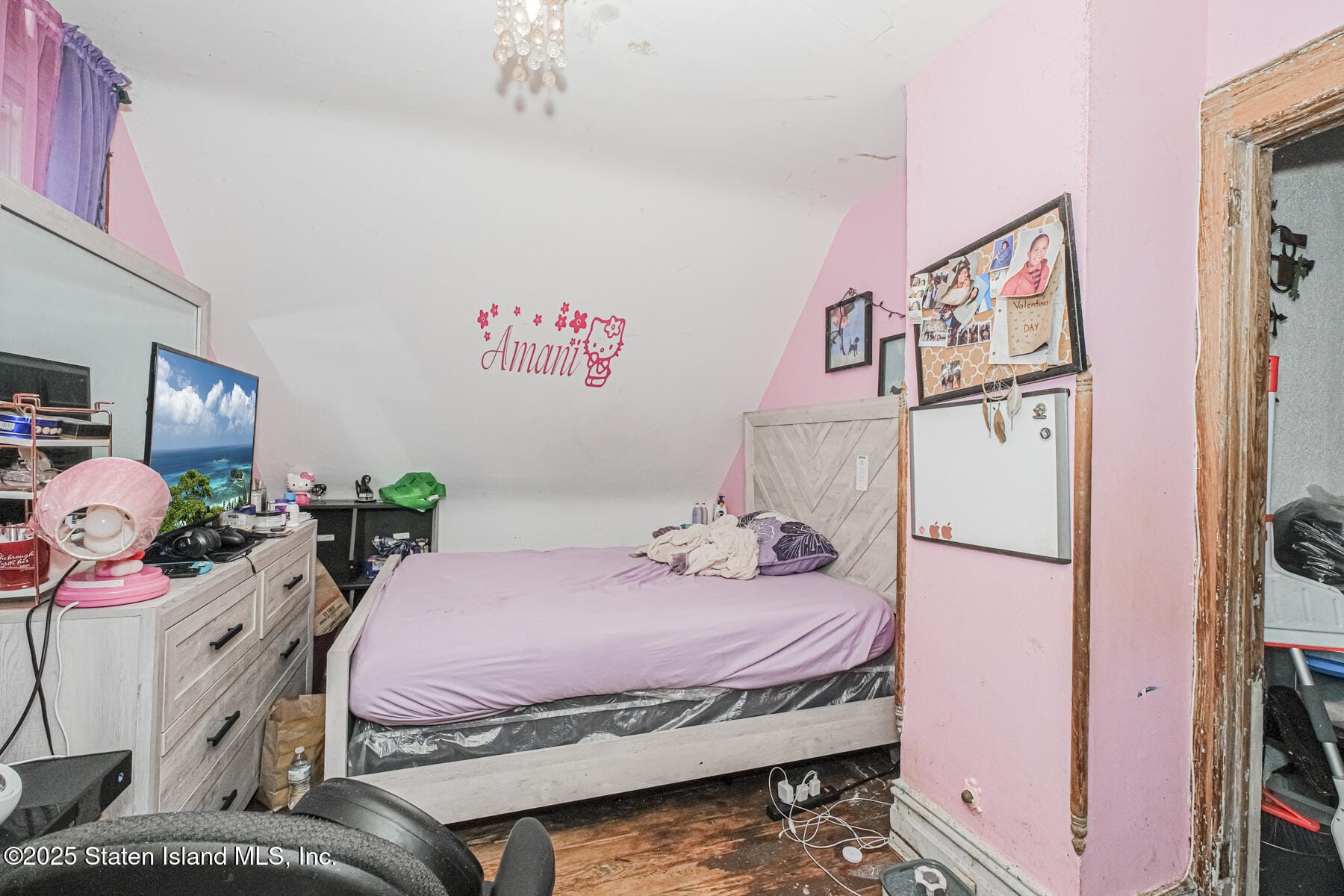 69-32 Burchell Avenue, Queens, NY, 11692 image 14