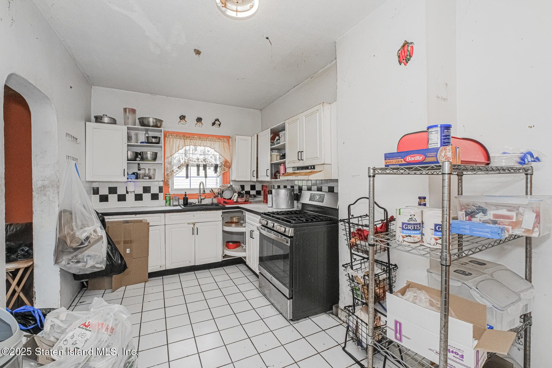 69-32 Burchell Avenue, Queens, NY, 11692 image 9