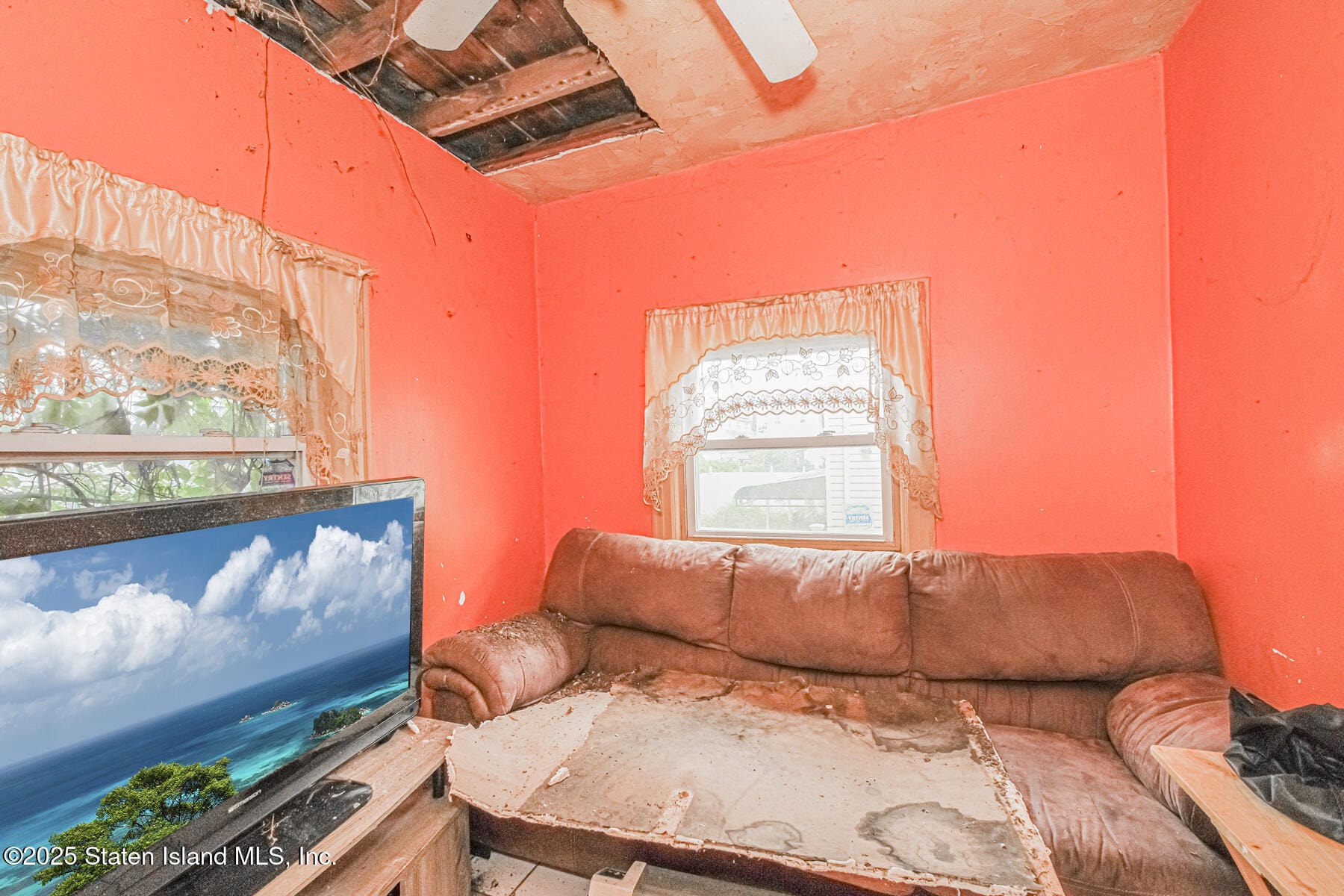 69-32 Burchell Avenue, Queens, NY, 11692 image 12