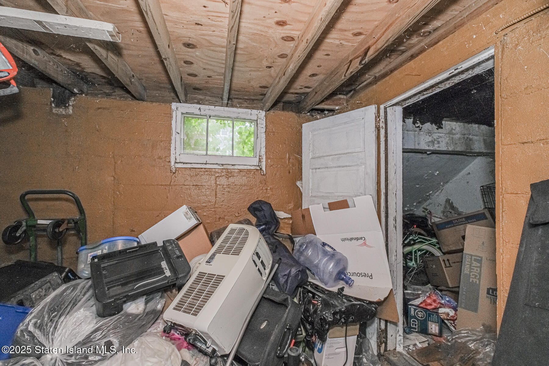 69-32 Burchell Avenue, Queens, NY, 11692 image 33