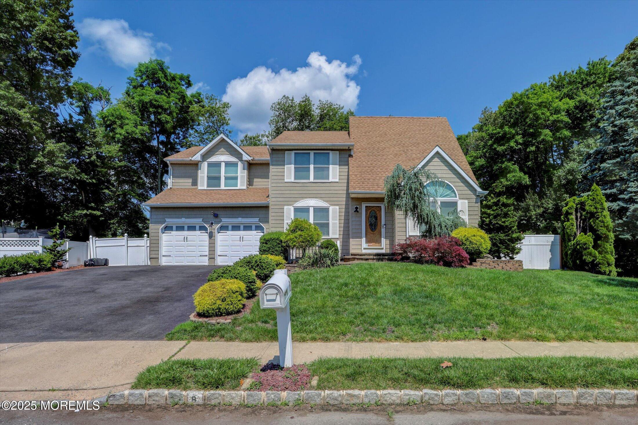 8 Shadow Ridge Court, Howell, NJ, 07731