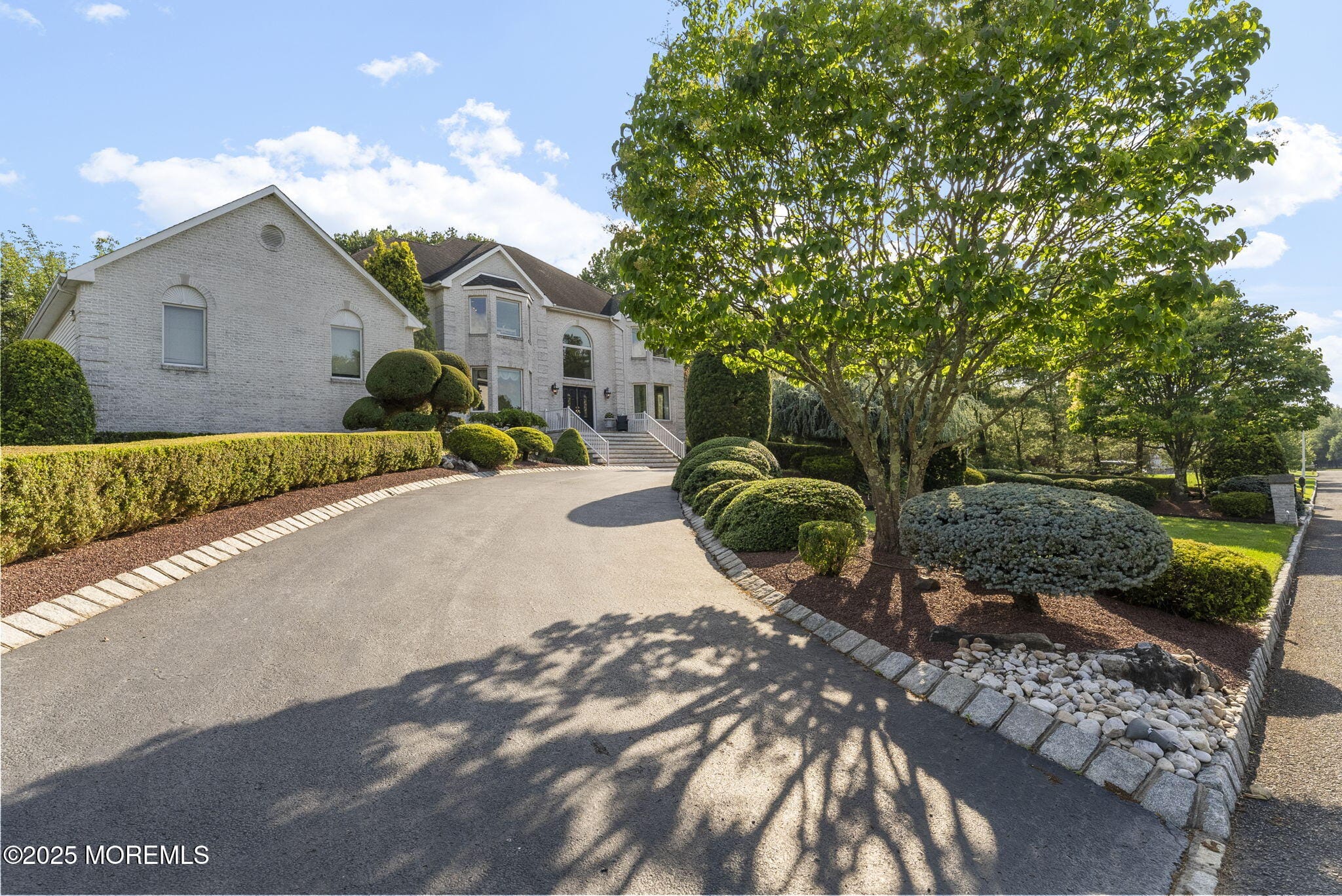 320 Sinclair Court, Morganville, NJ, 07751 image 10