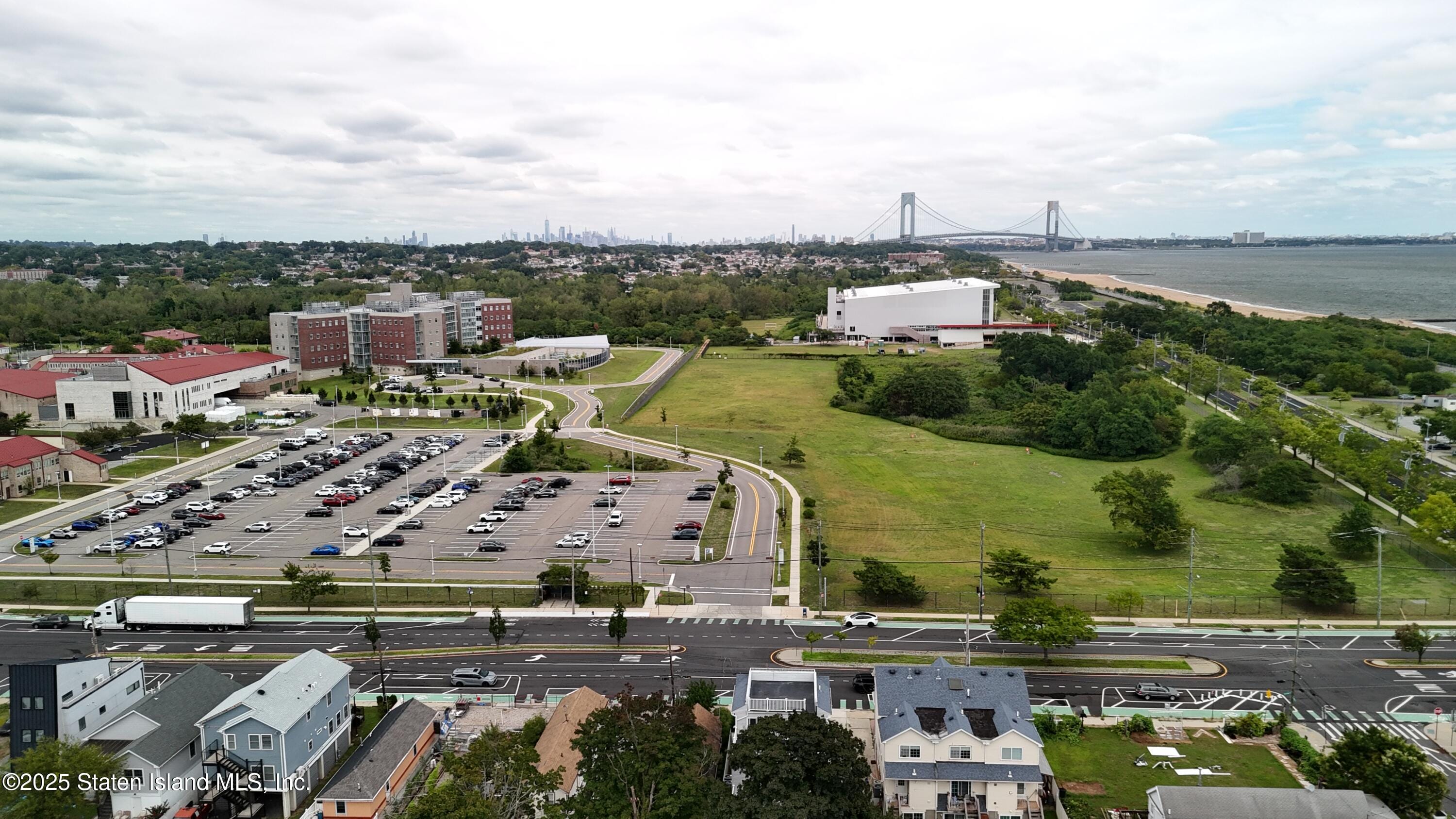 762 Seaview Avenue, Staten Island, NY, 10305 image 23