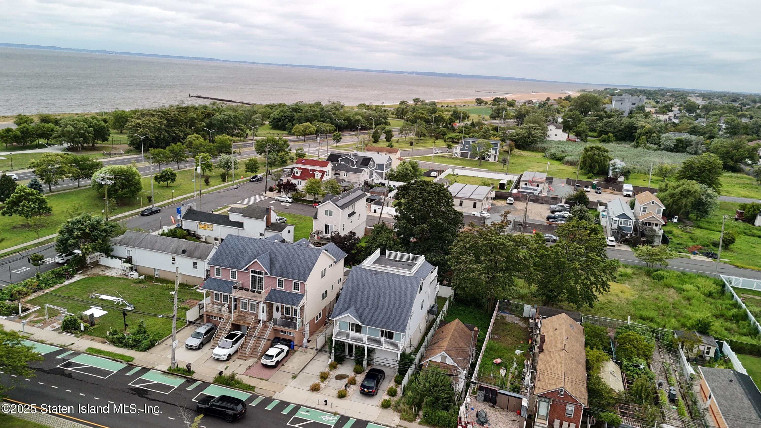 762 Seaview Avenue, Staten Island, NY, 10305 image 30