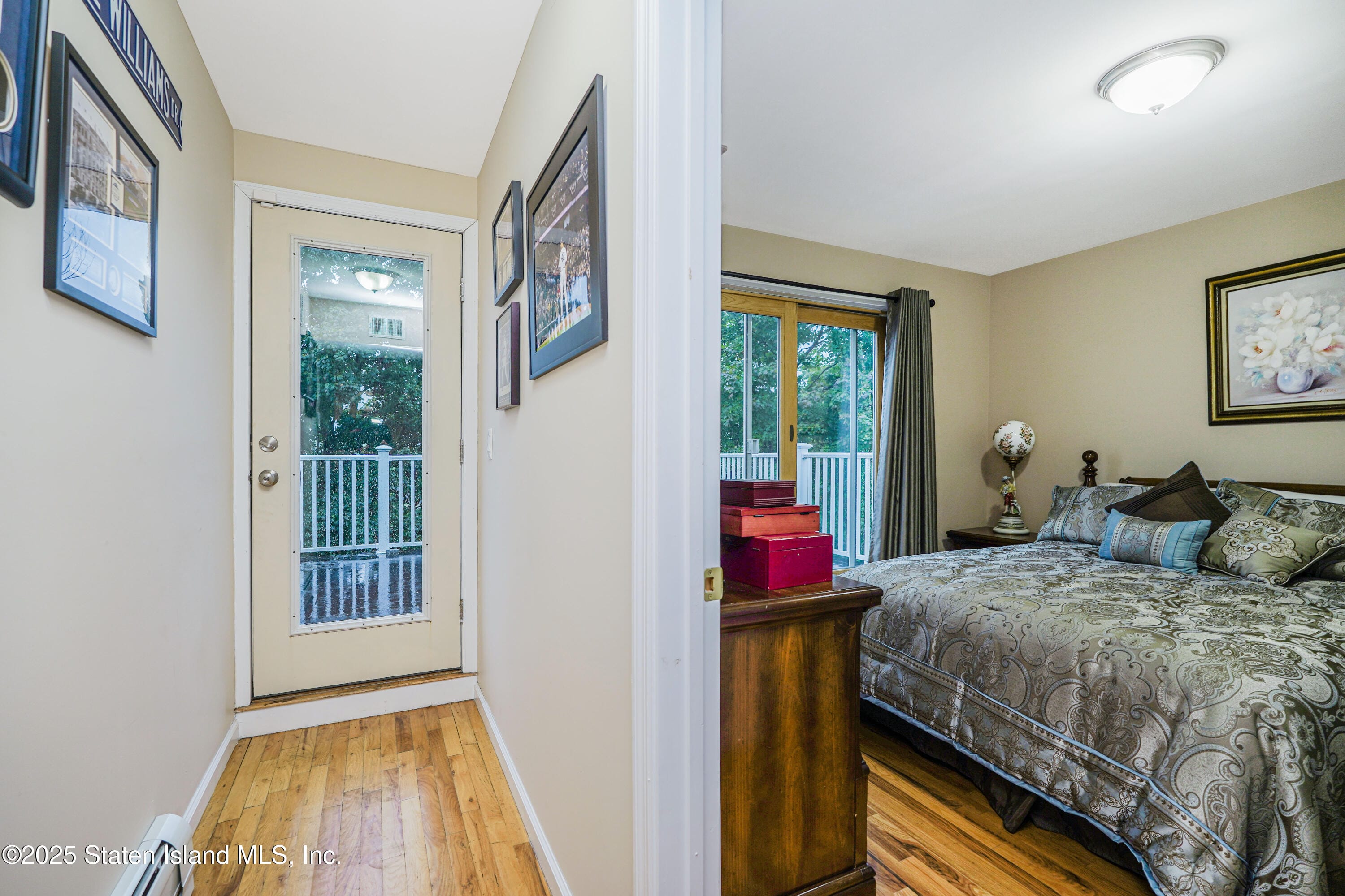 762 Seaview Avenue, Staten Island, NY, 10305 image 31