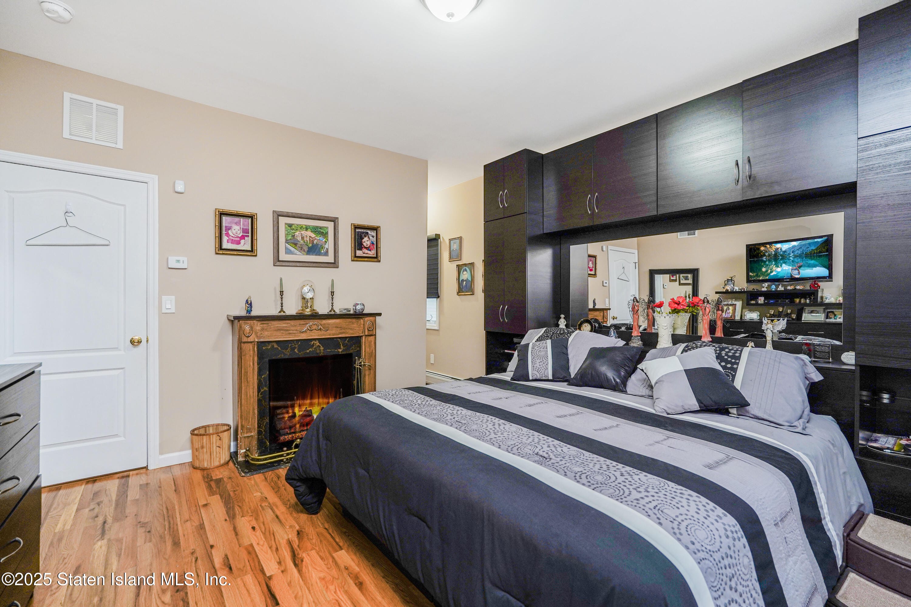 762 Seaview Avenue, Staten Island, NY, 10305 image 27