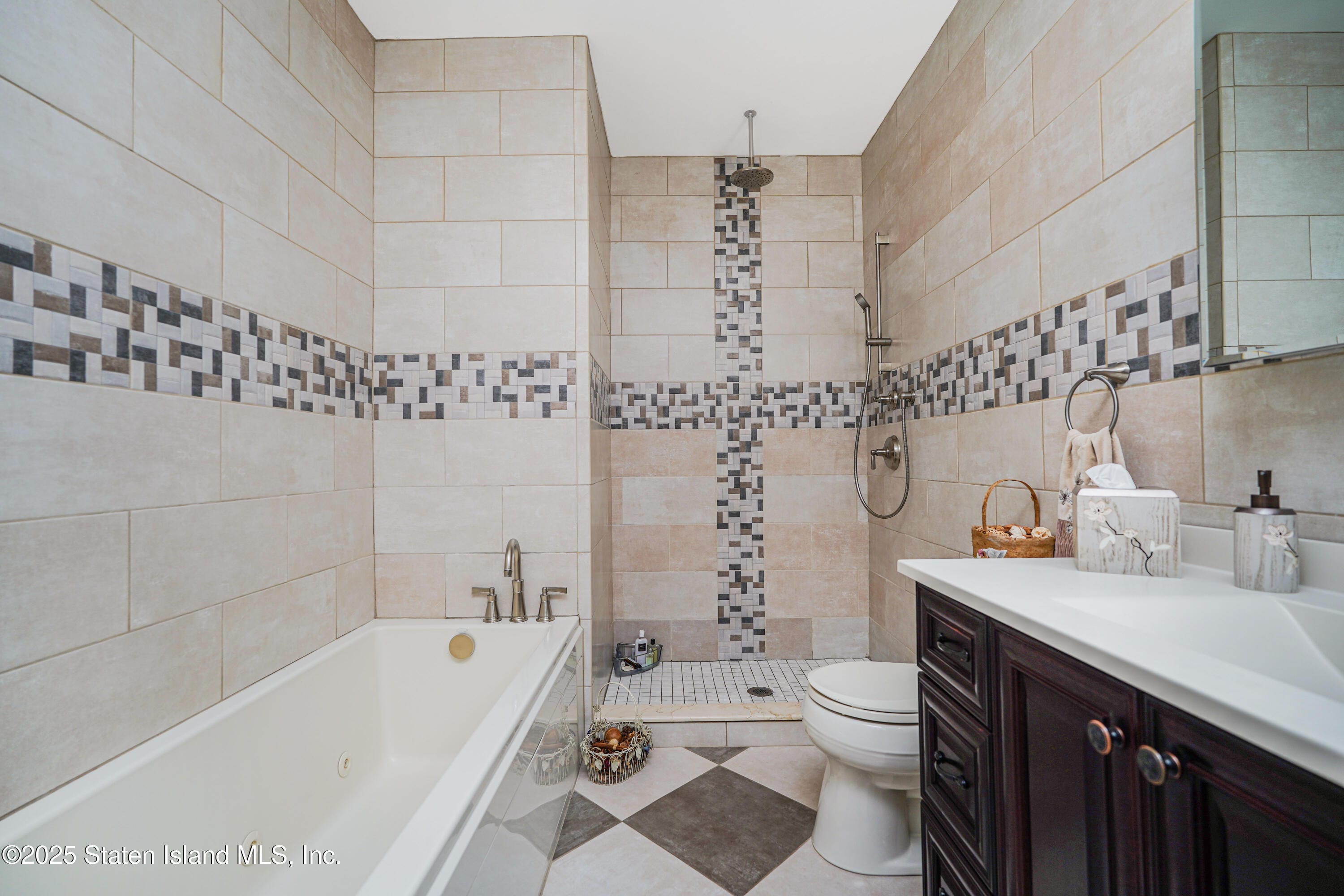 762 Seaview Avenue, Staten Island, NY, 10305 image 35