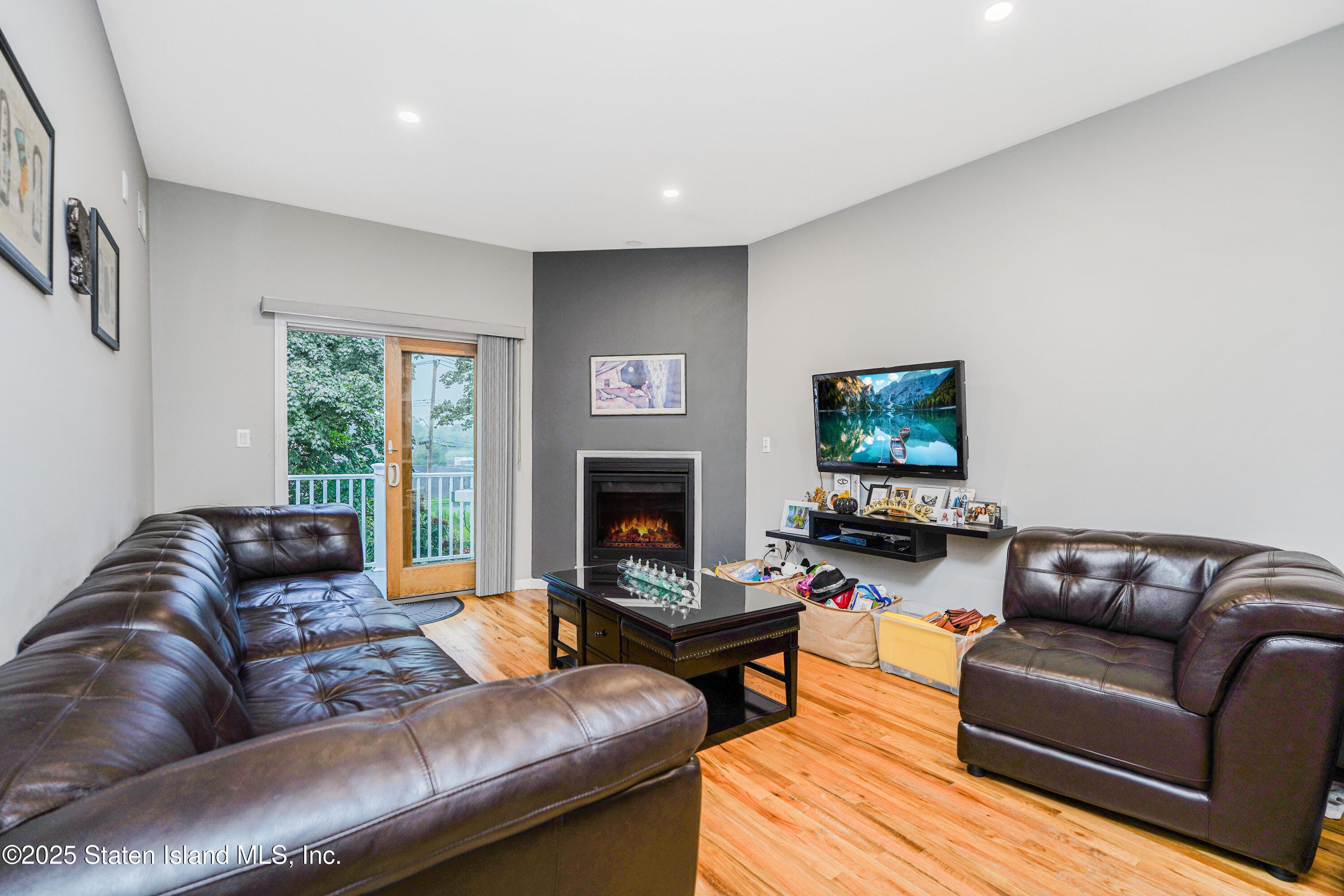 762 Seaview Avenue, Staten Island, NY, 10305 image 40