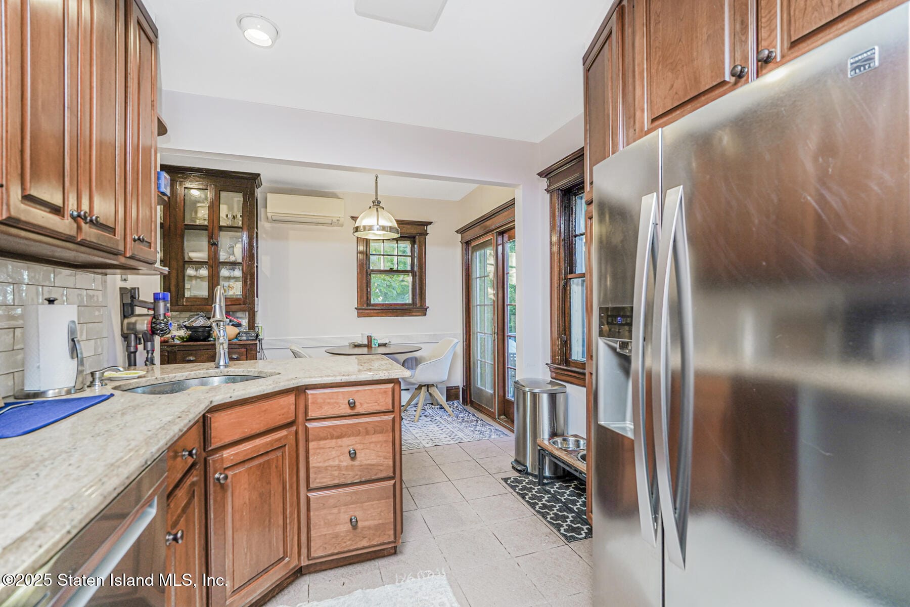 239 Douglas Road, Staten Island, NY, 10304 image 8