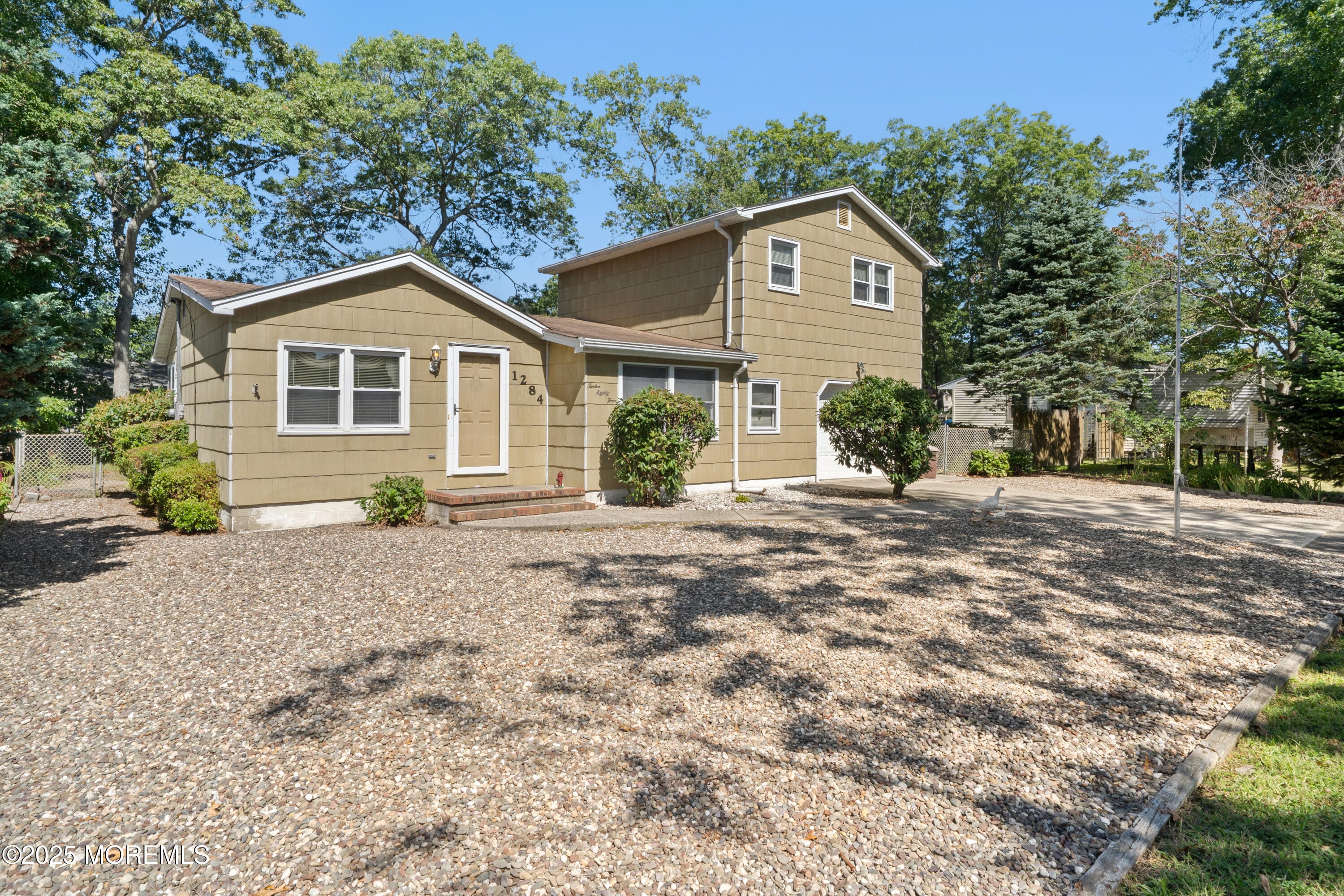 1284 Cypress Street Image 3
