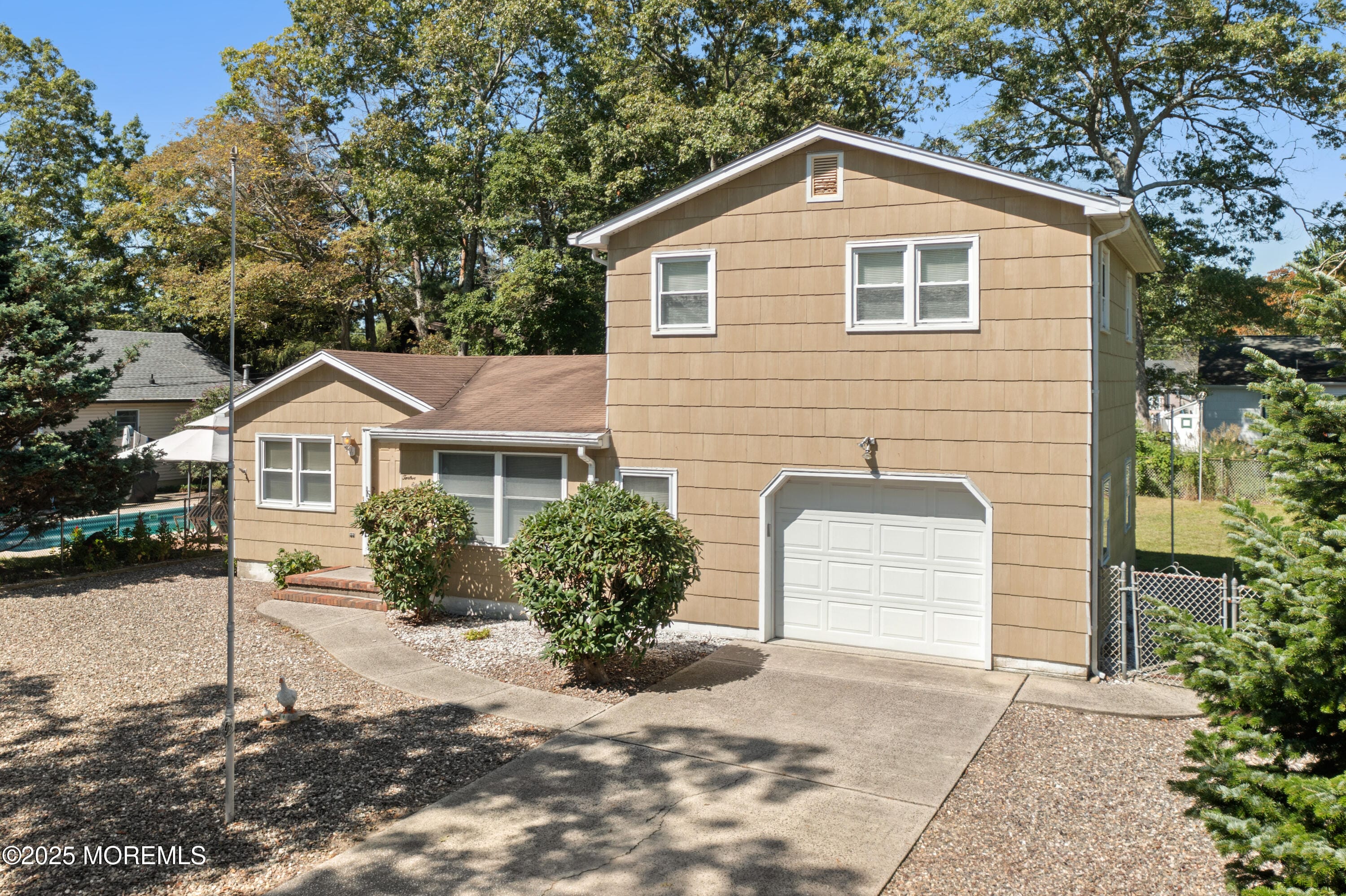 1284 Cypress Street Image 4