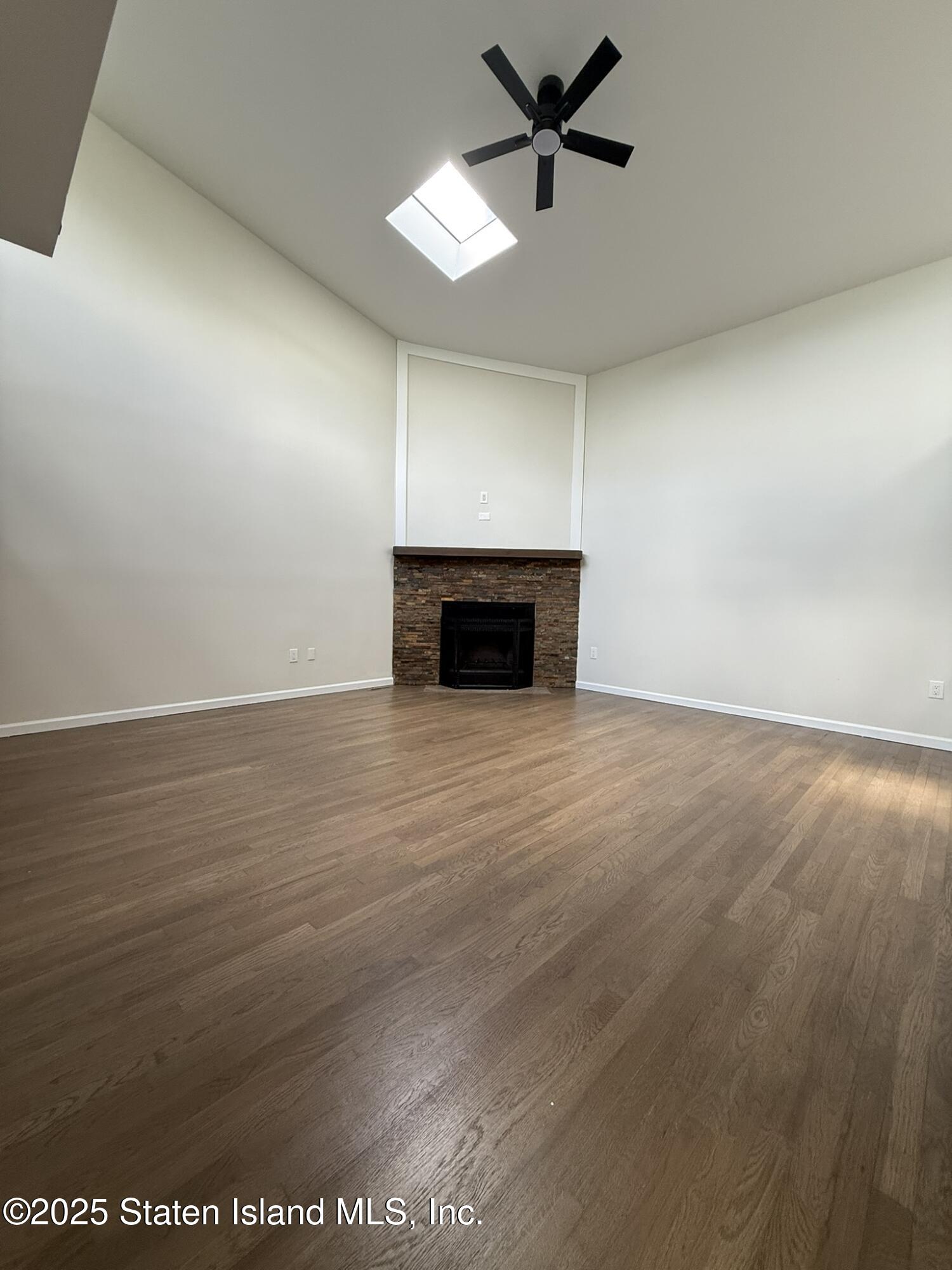 110 Surfside Plaza, Staten Island, NY, 10307 image 6