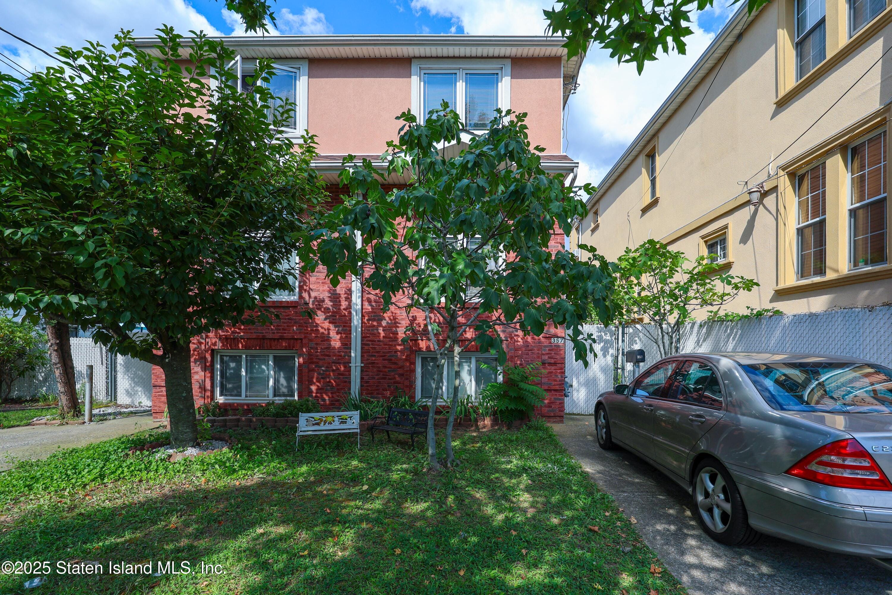 357 Cromwell Avenue Image 2