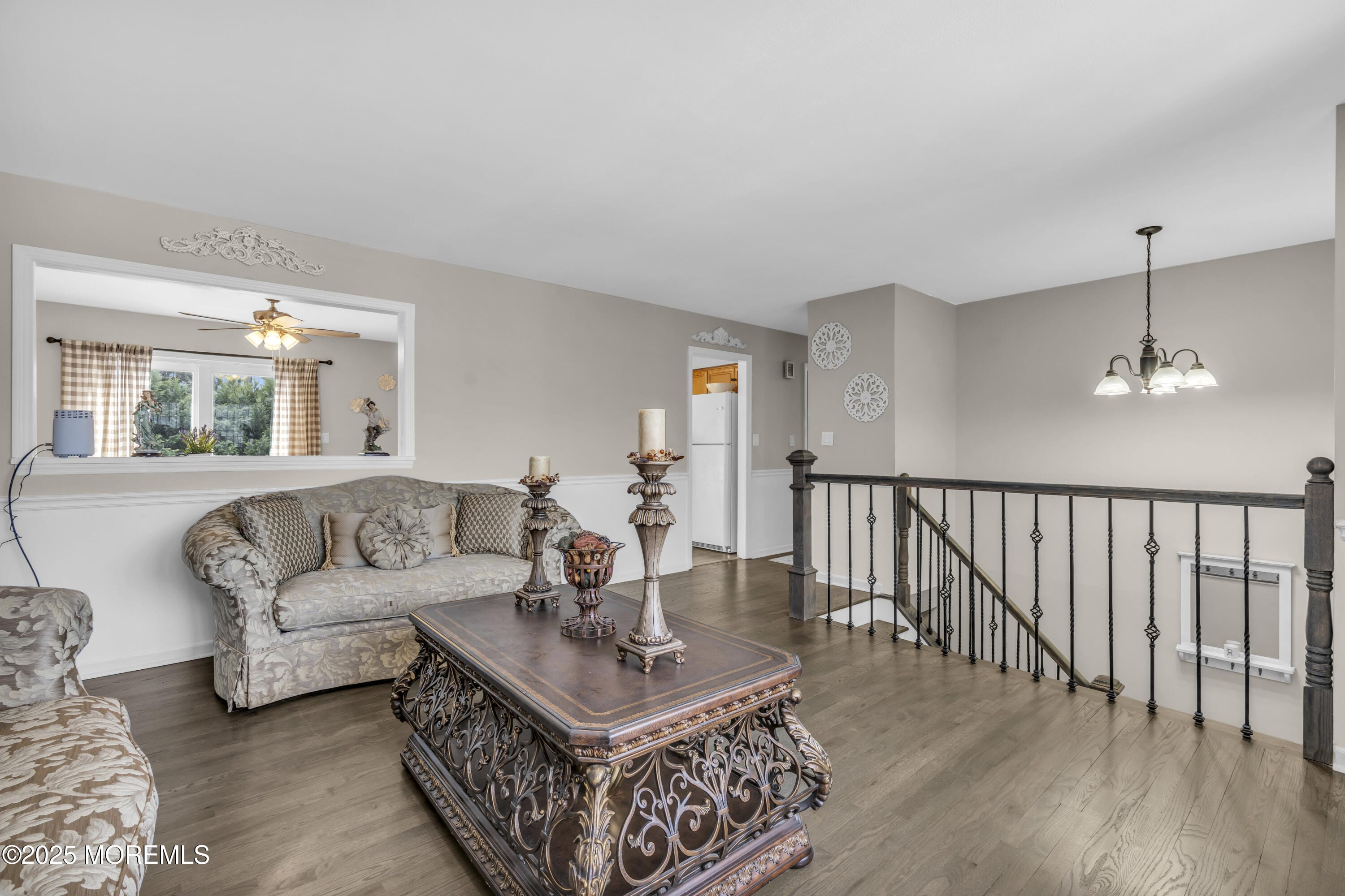 8 Leocadia Court Image 2