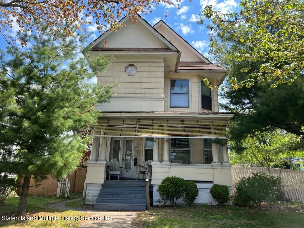 615 Jewett Avenue, Staten Island, NY, 10302