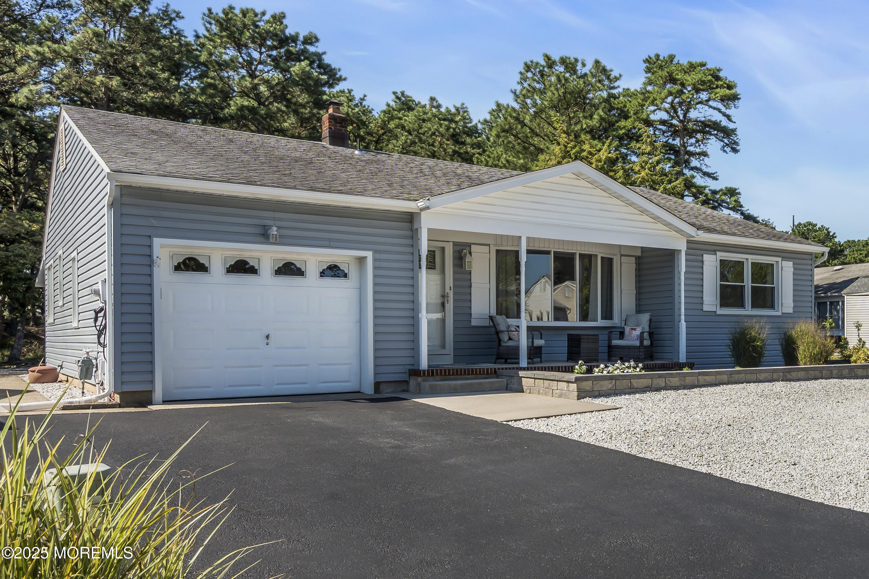 32 Castleton Drive Image 2