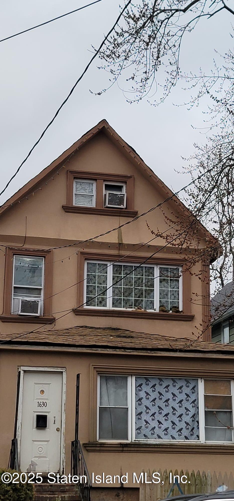1630 Castleton Avenue, Staten Island, NY, 10302