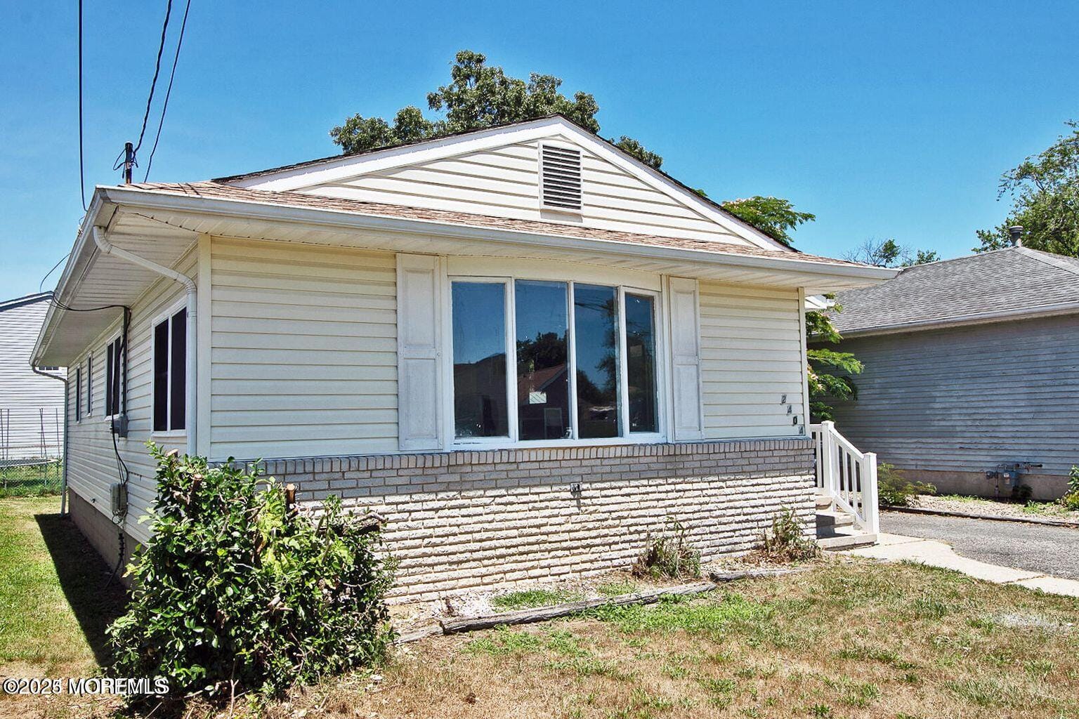 2404 4th Avenue Image 2