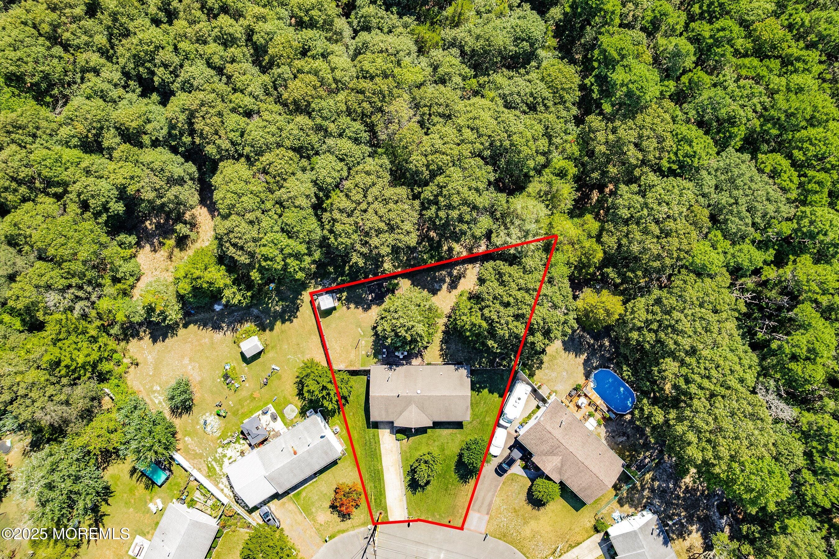4 Clubhouse Circle Image 3