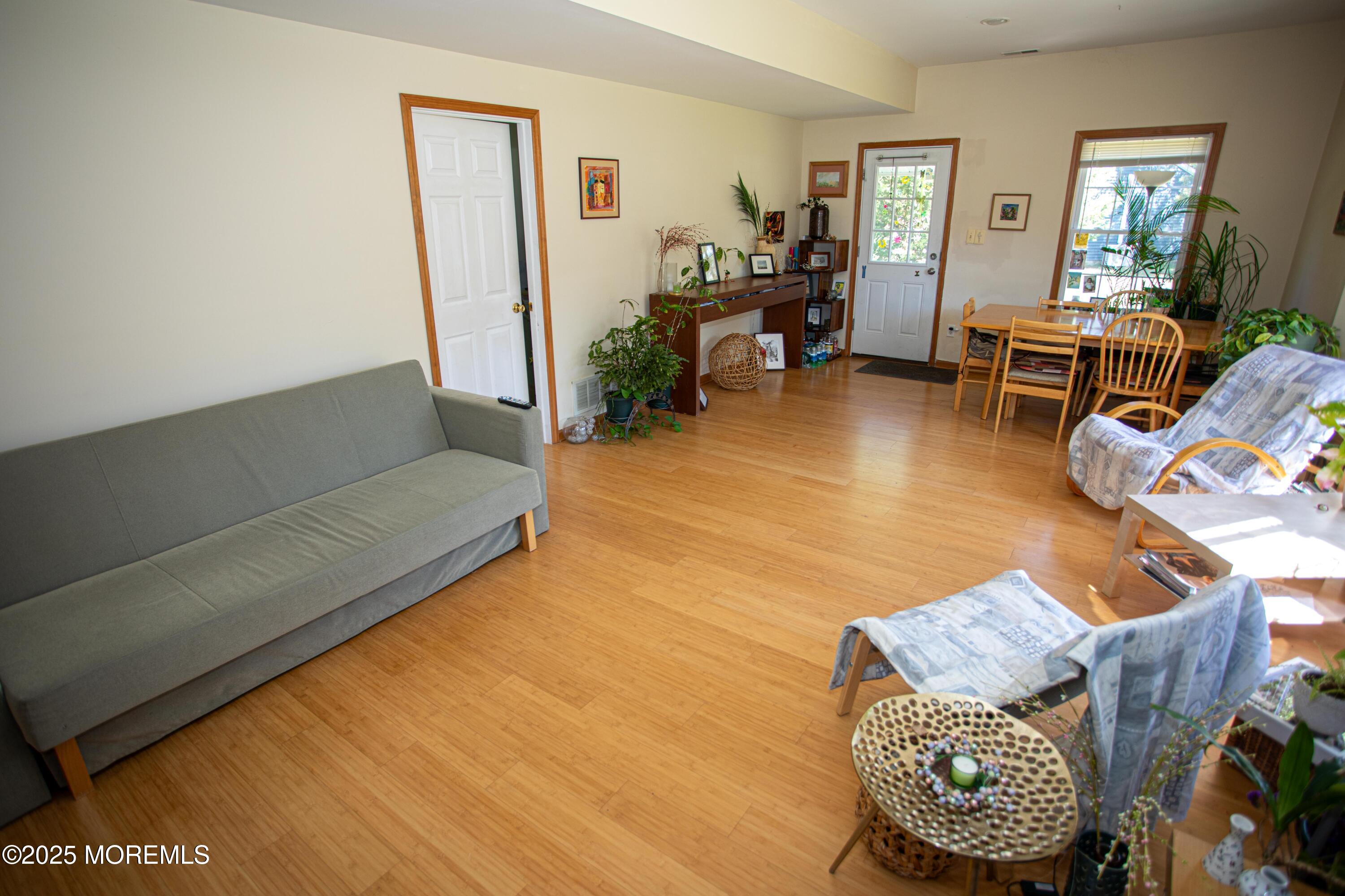 42 Branford Circle, Tinton Falls, NJ, 07724 image 20