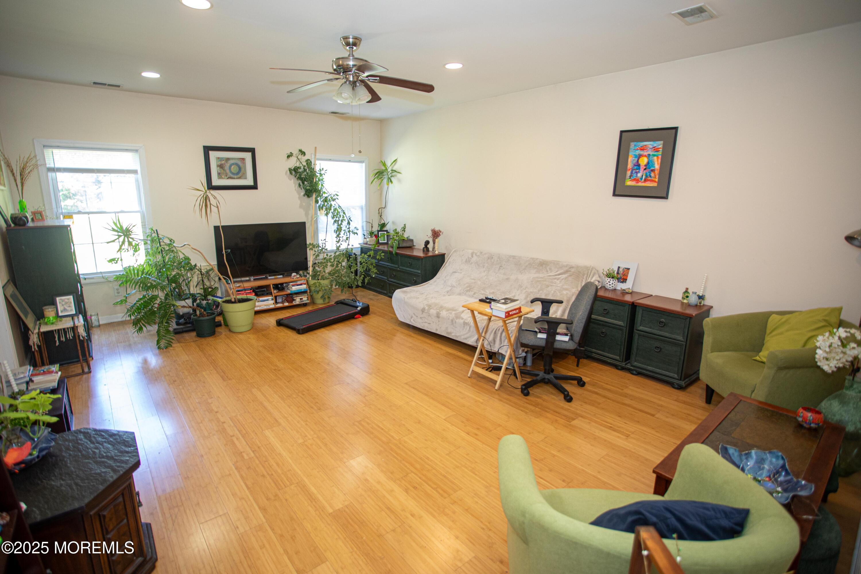 42 Branford Circle, Tinton Falls, NJ, 07724 image 22