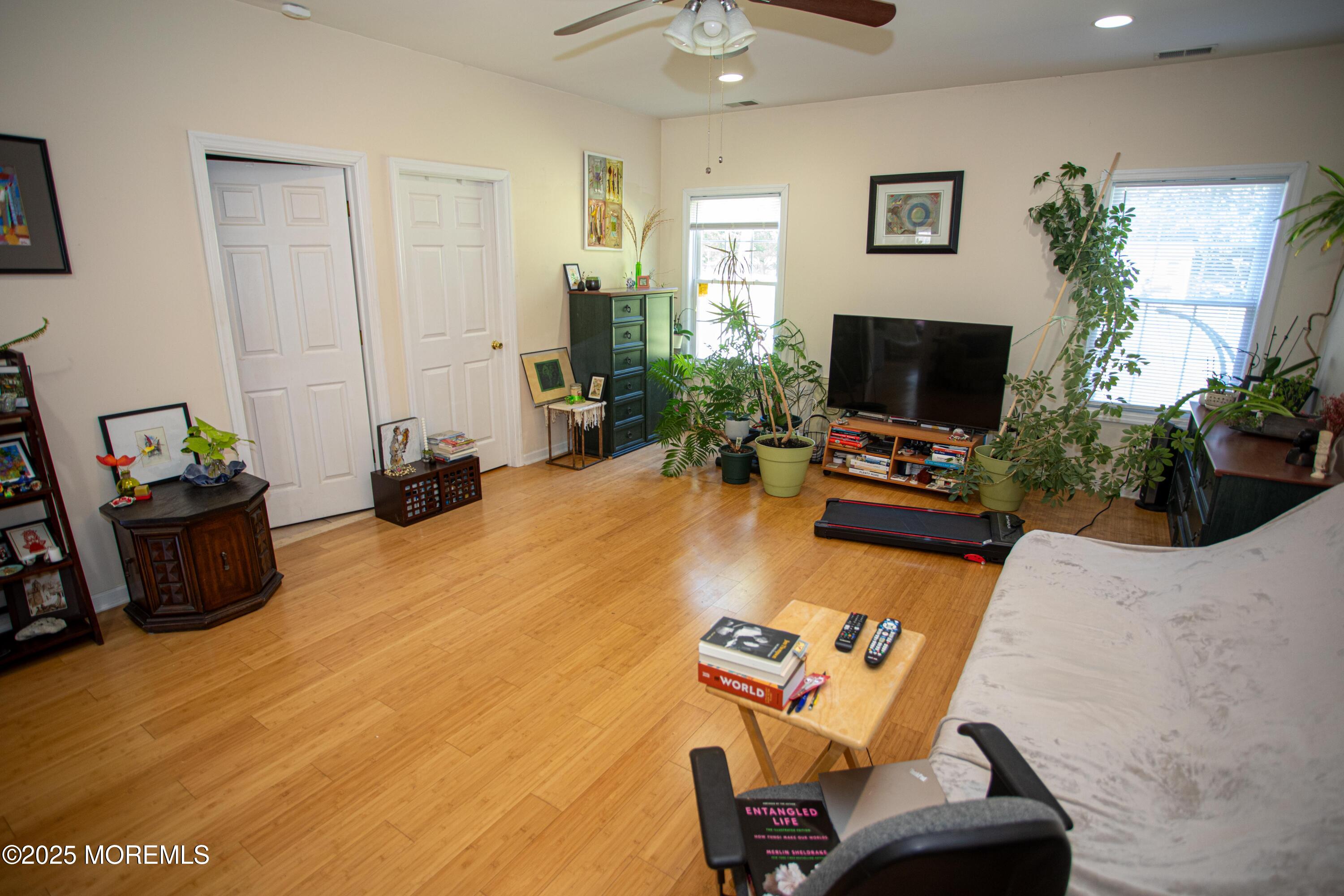 42 Branford Circle, Tinton Falls, NJ, 07724 image 23