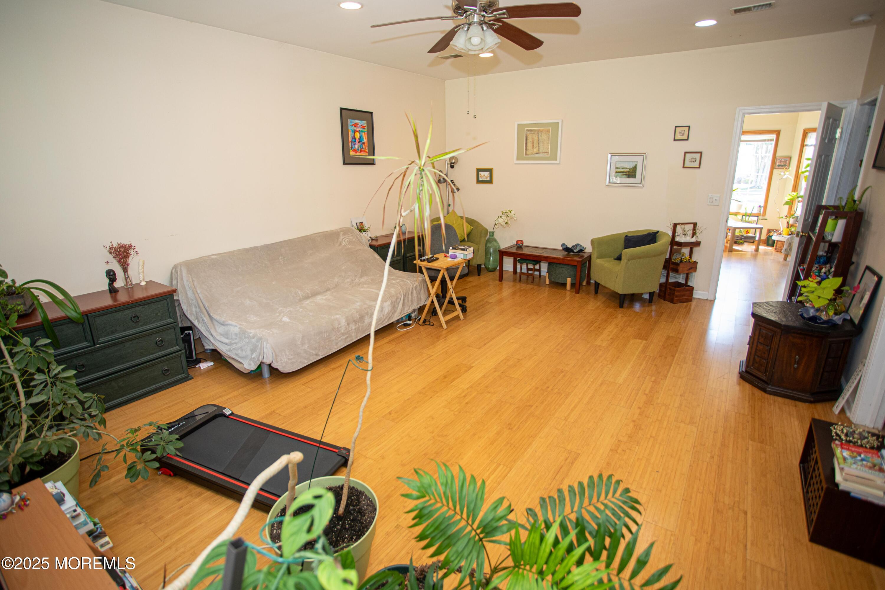 42 Branford Circle, Tinton Falls, NJ, 07724 image 24