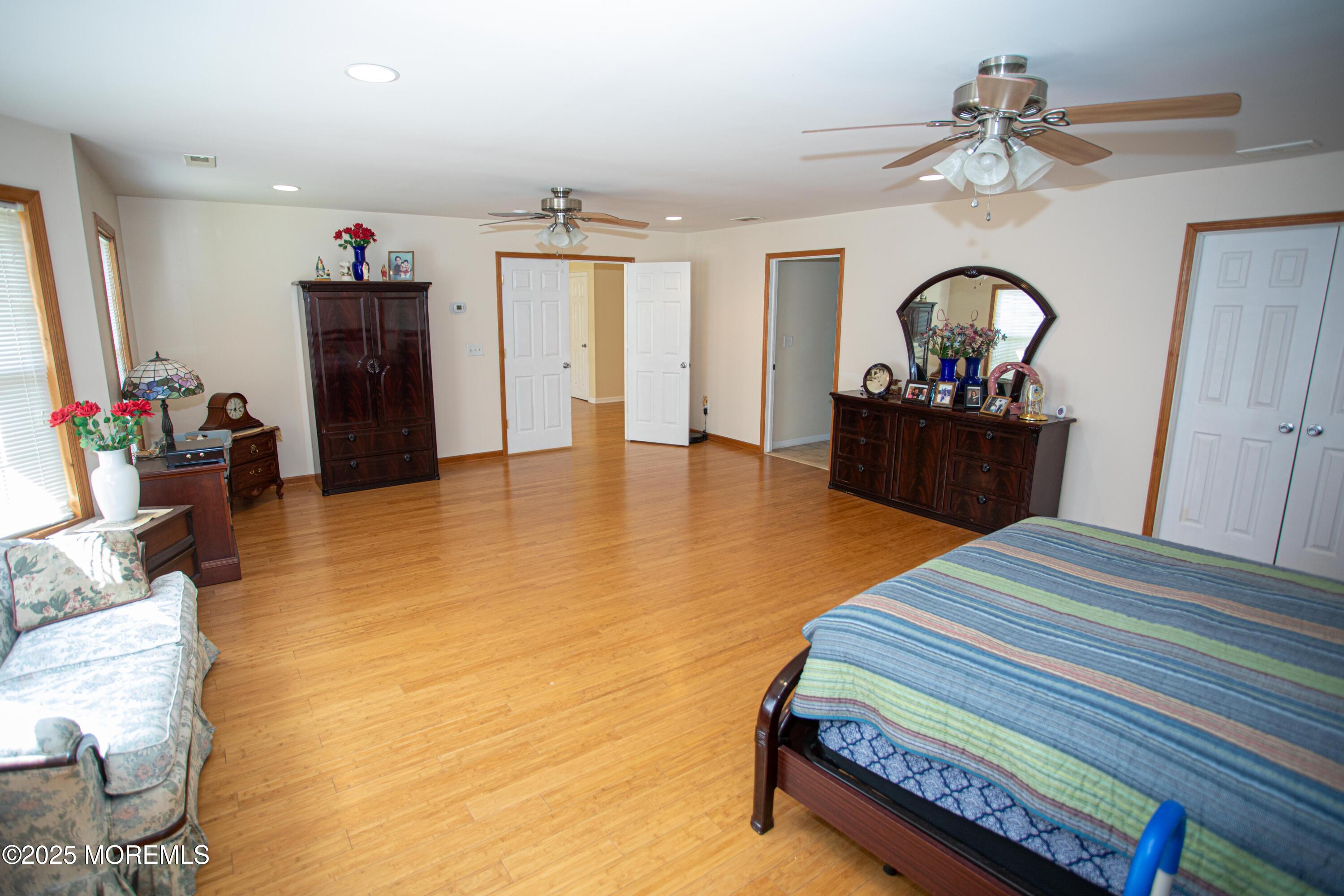 42 Branford Circle, Tinton Falls, NJ, 07724 image 33